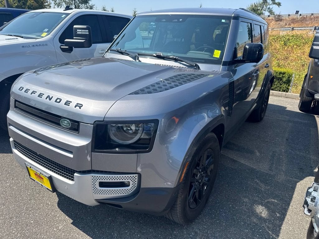 2024 Land Rover Defender 110 P300