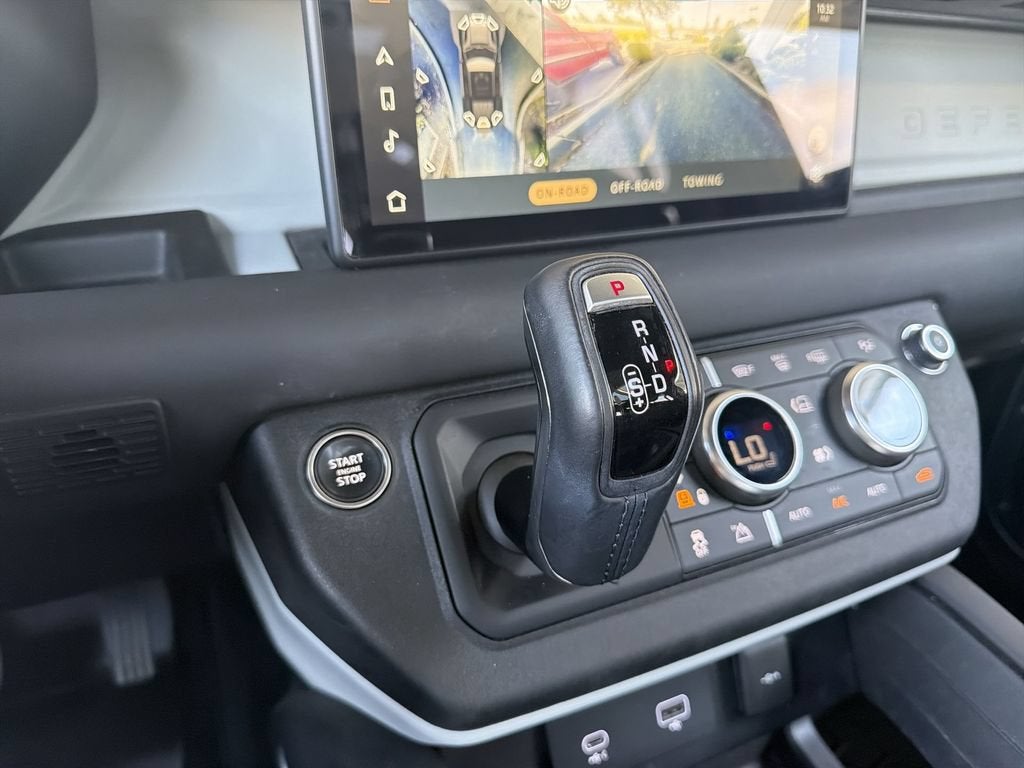 2024 Land Rover Defender 110 P300