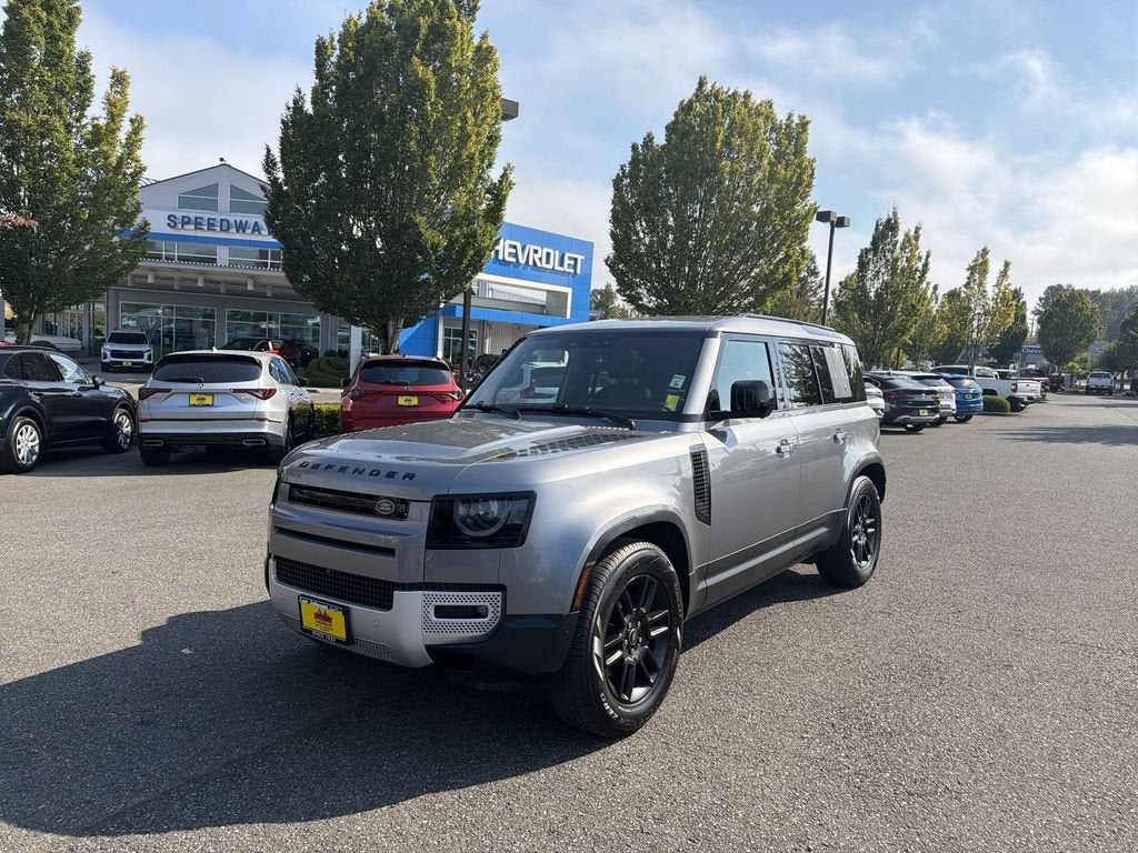 2024 Land Rover Defender 110 P300