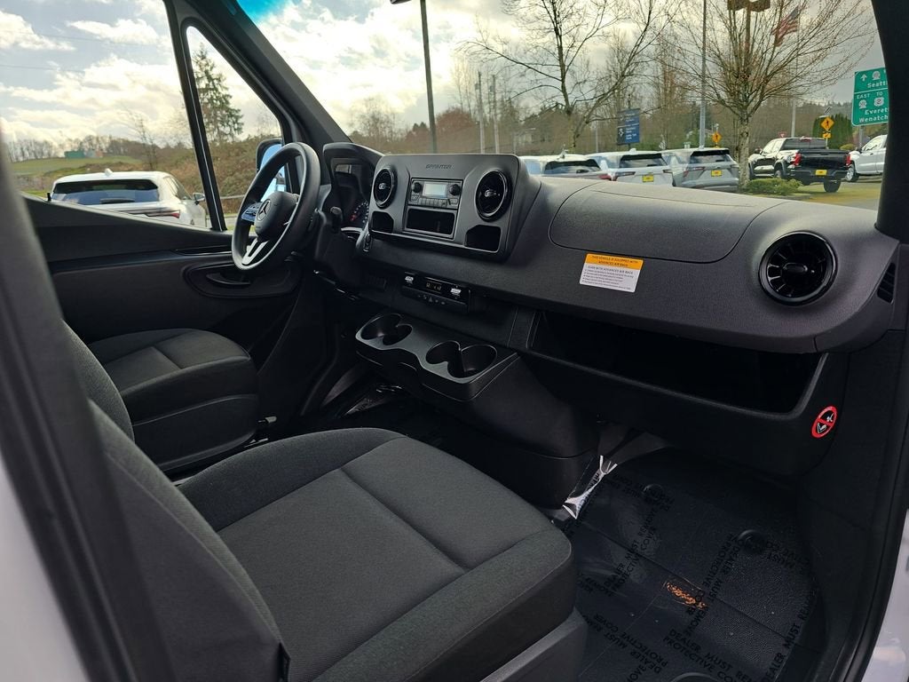 2023 Mercedes-Benz Sprinter 2500 Standard Roof 4-Cyl Gas