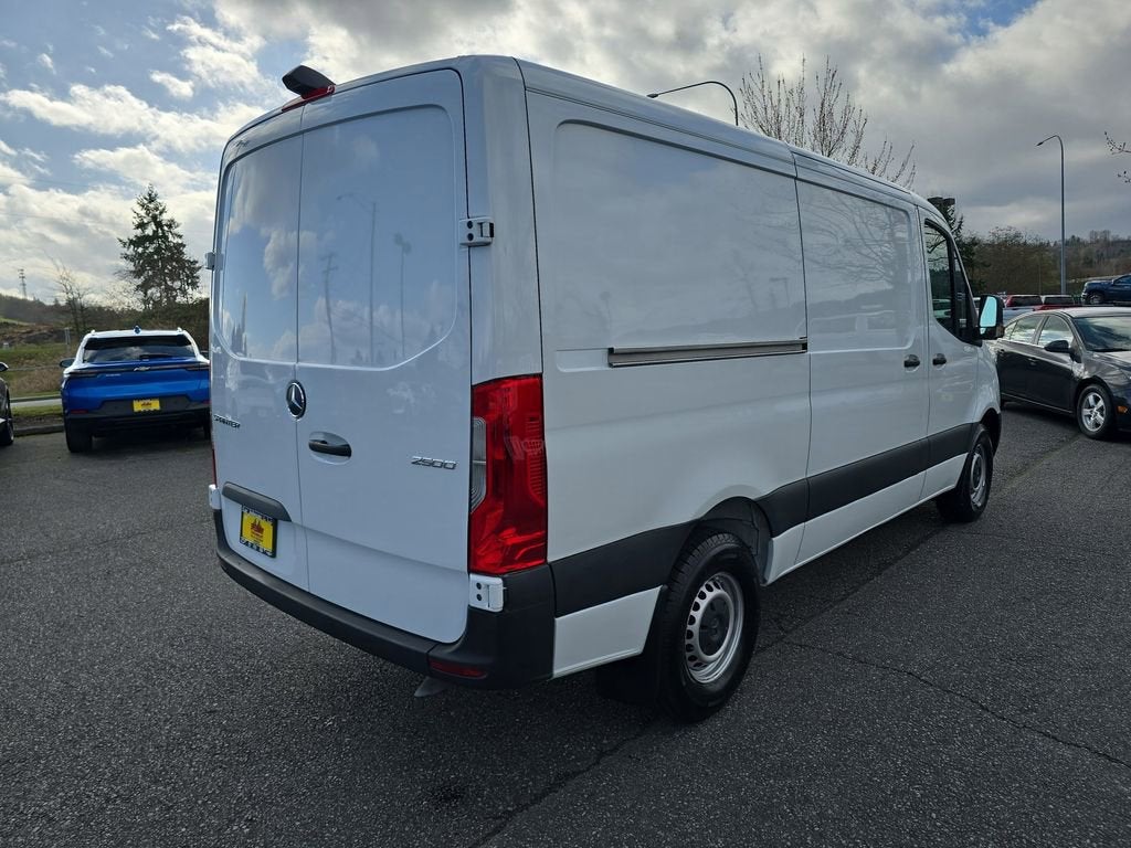 2023 Mercedes-Benz Sprinter 2500 Standard Roof 4-Cyl Gas