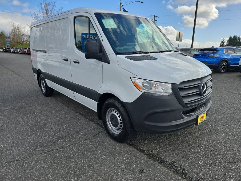 2023 Mercedes-Benz Sprinter 2500 Standard Roof 4-Cyl Gas
