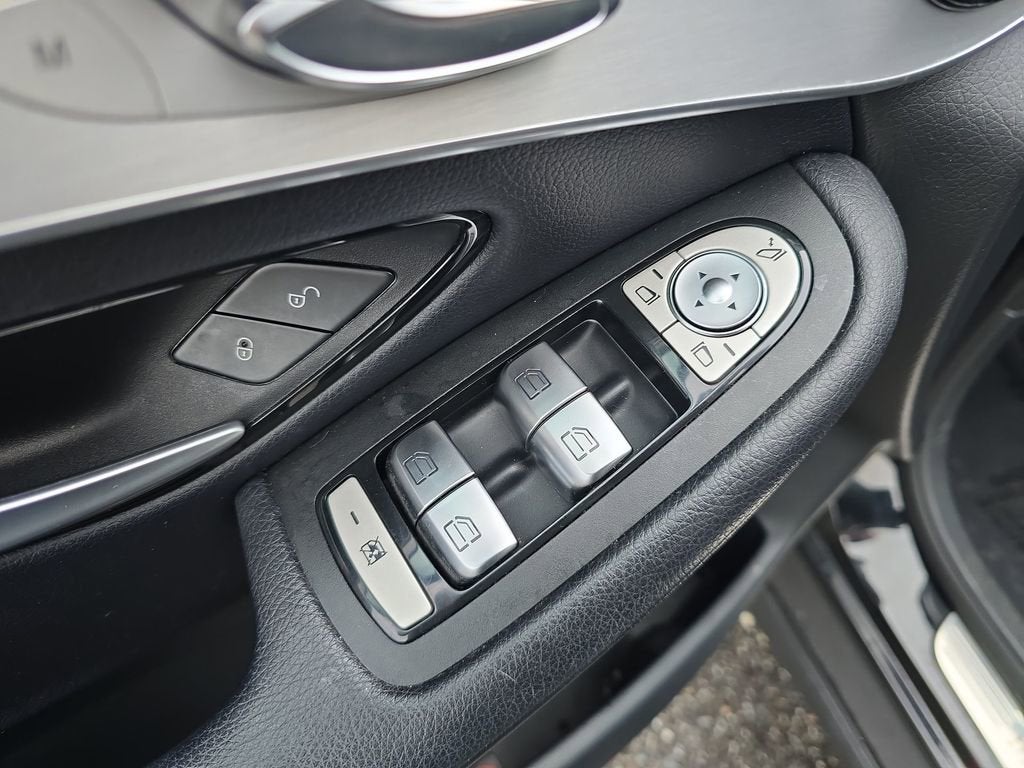 2019 Mercedes-Benz GLC 300 4MATIC®