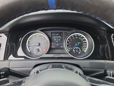 2016 Volkswagen Golf R 4-Door