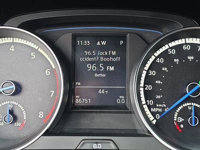 2016 Volkswagen Golf R 4-Door