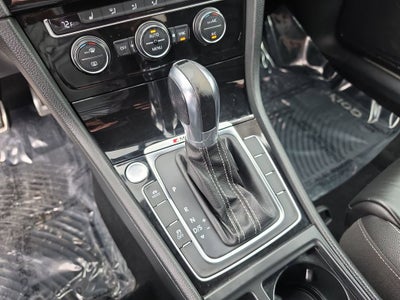 2016 Volkswagen Golf R 4-Door