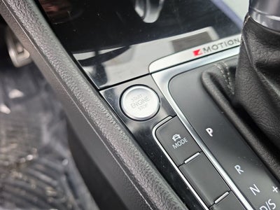 2016 Volkswagen Golf R 4-Door