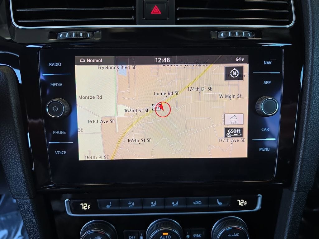 2019 Volkswagen Golf R 2.0T w/DCC & Navigation