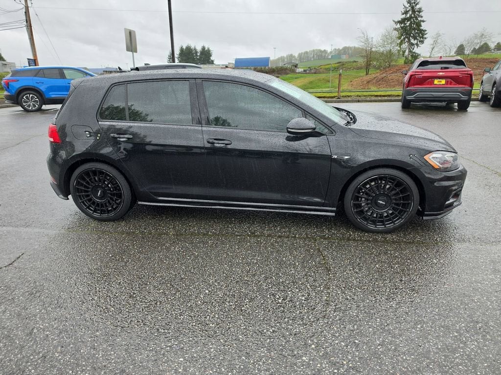 2019 Volkswagen Golf R 2.0T w/DCC & Navigation