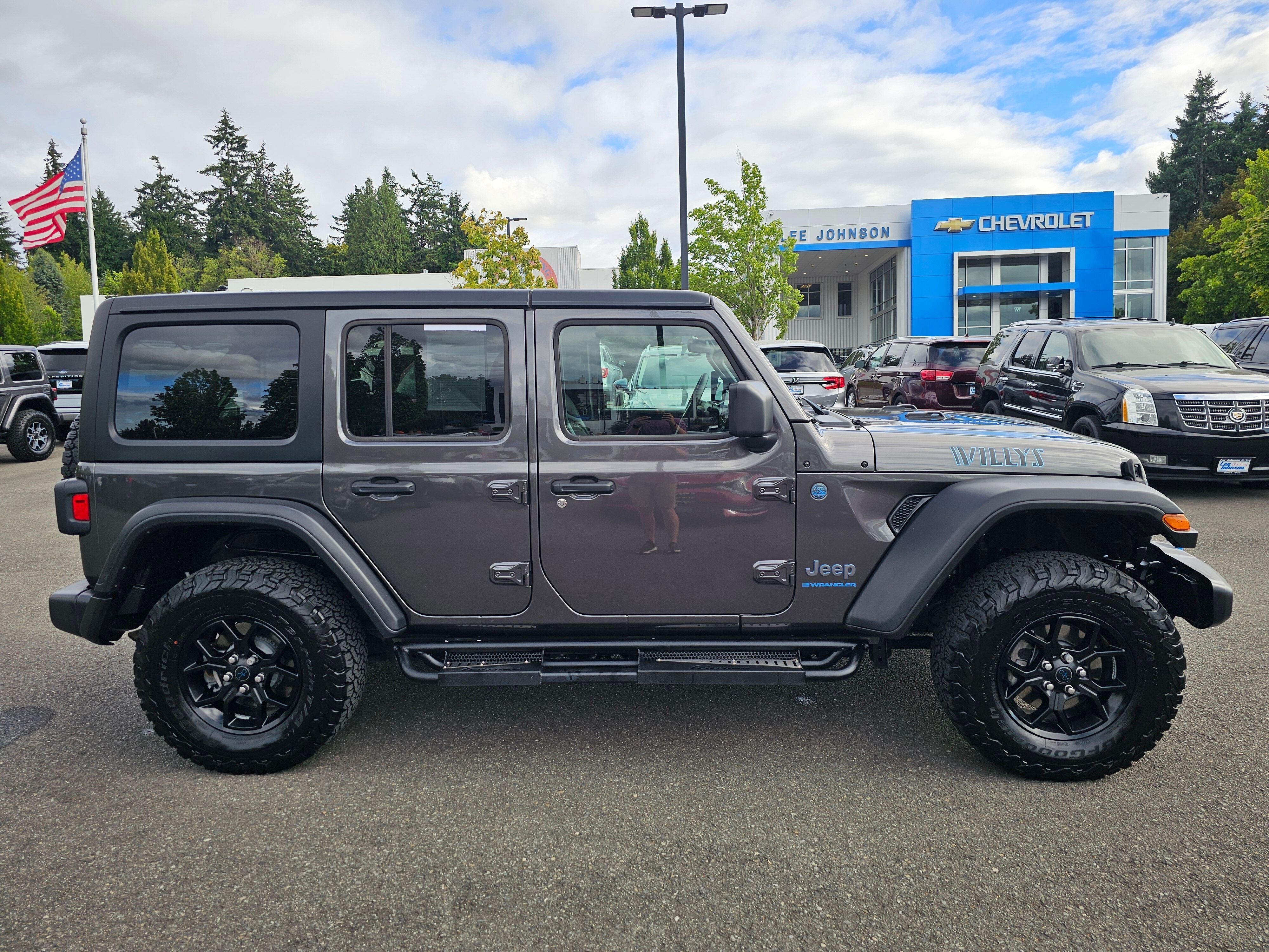 2024 Jeep Wrangler 4xe Willys