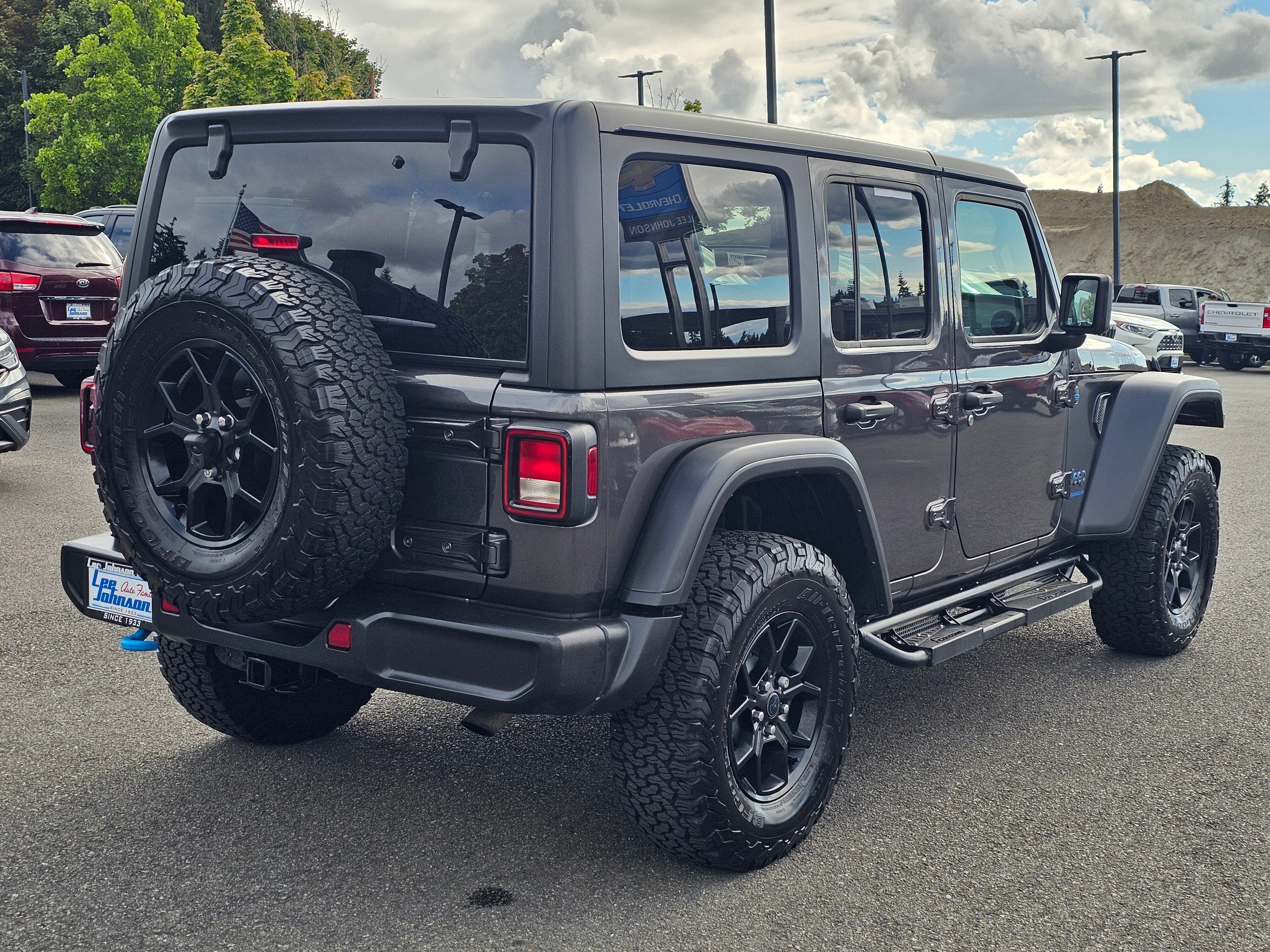 2024 Jeep Wrangler 4xe Willys
