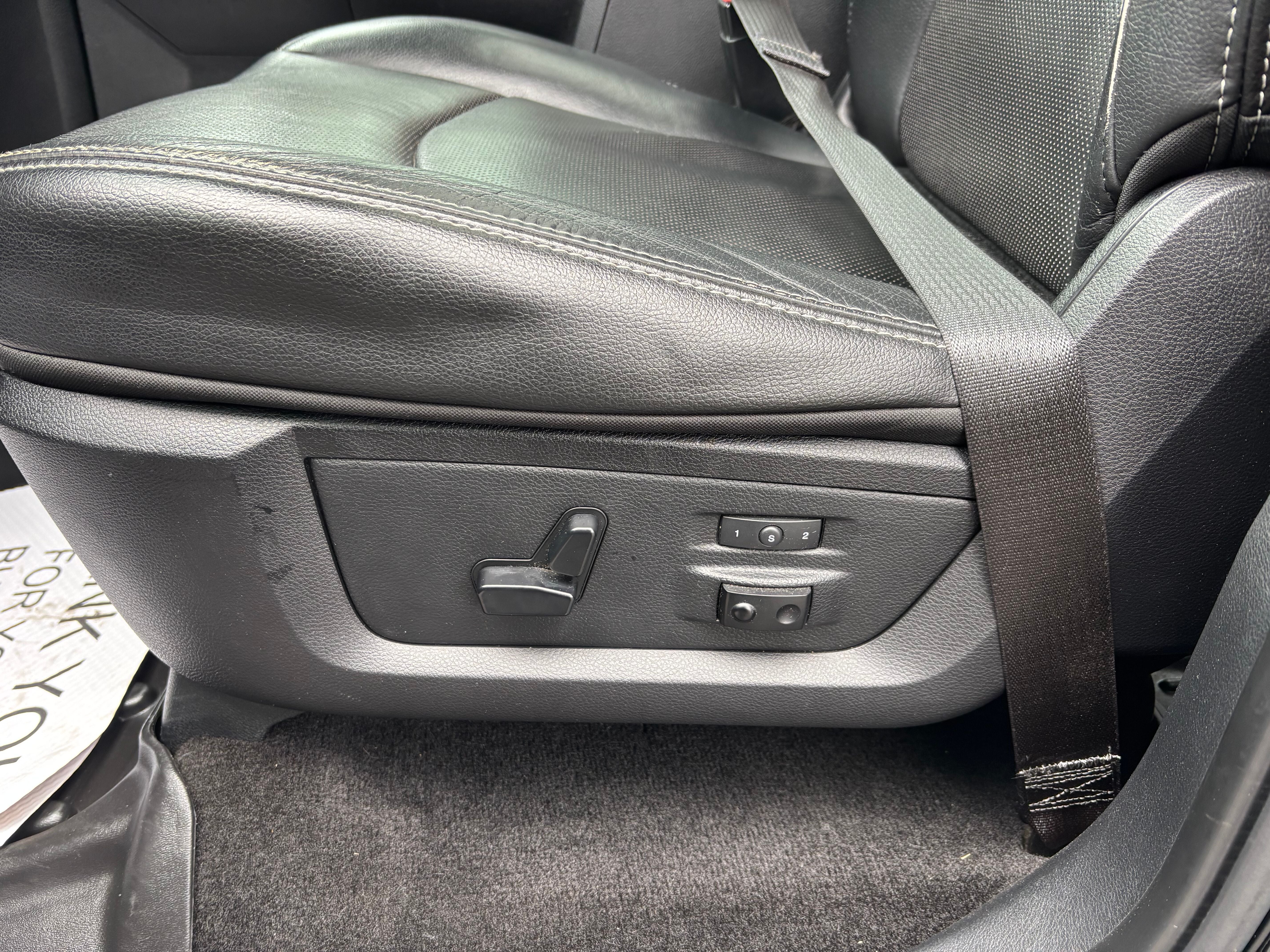 2014 RAM 1500 Laramie