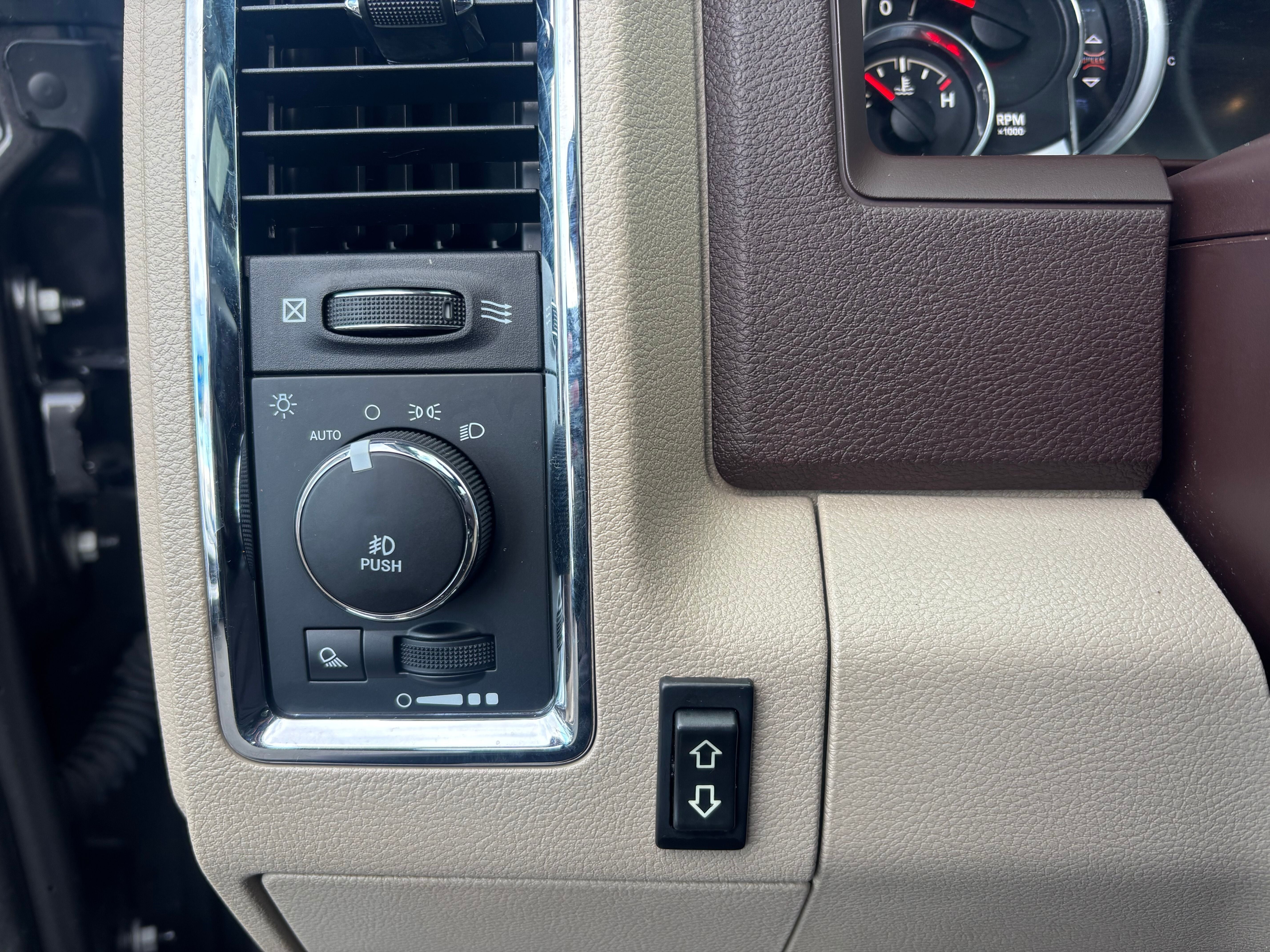 2017 RAM 1500 Laramie