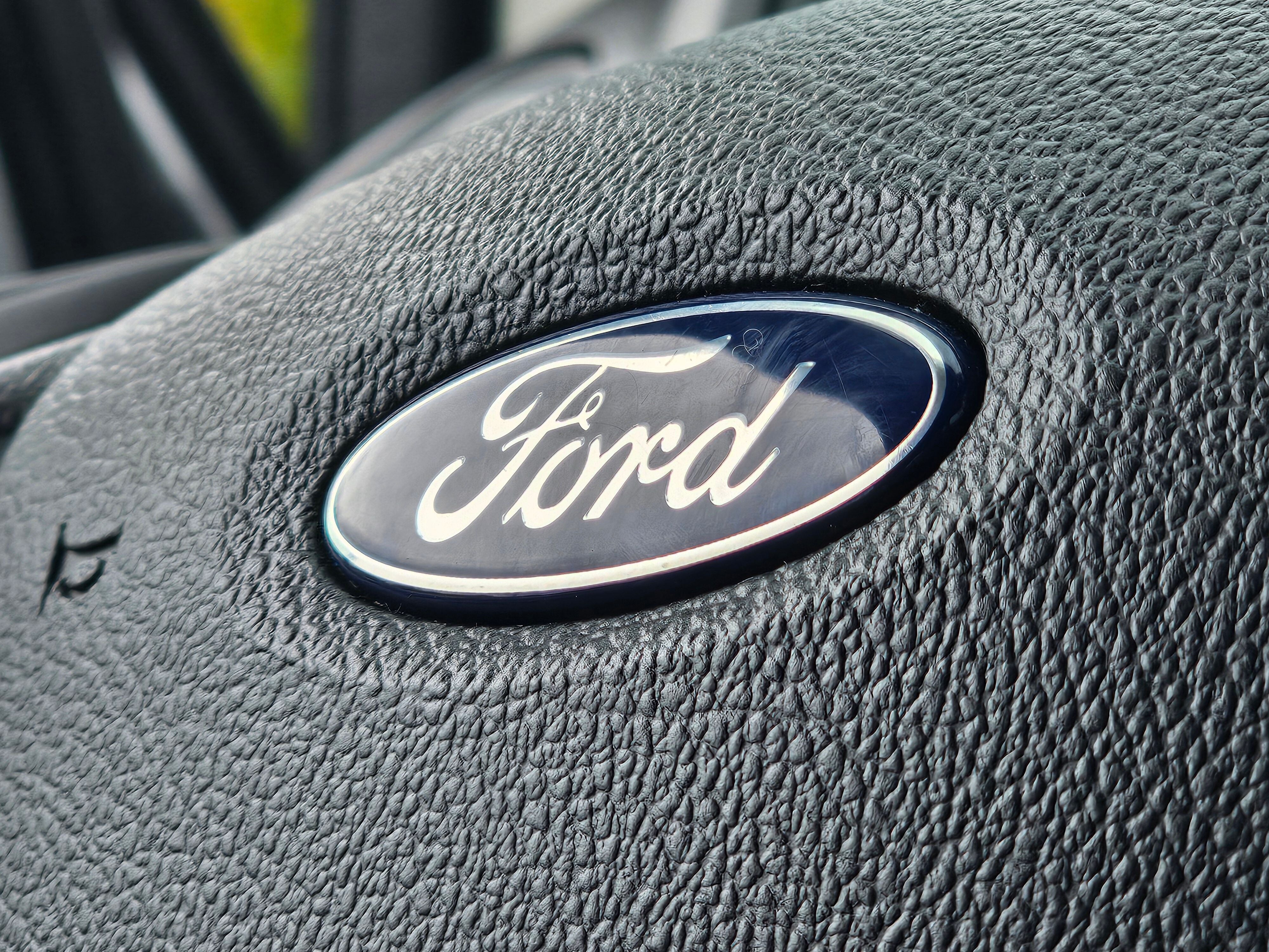 2018 Ford Focus S