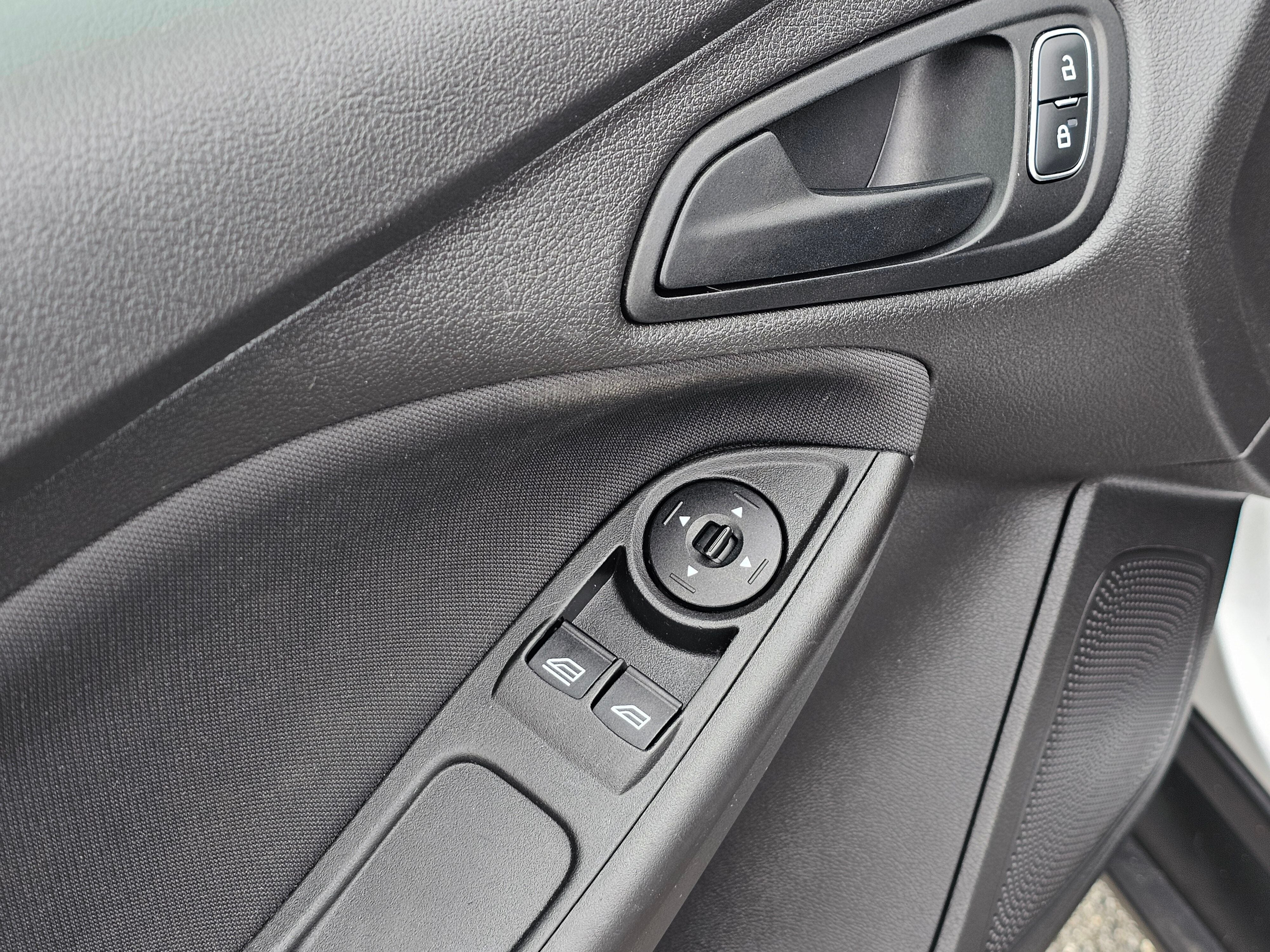2018 Ford Focus S