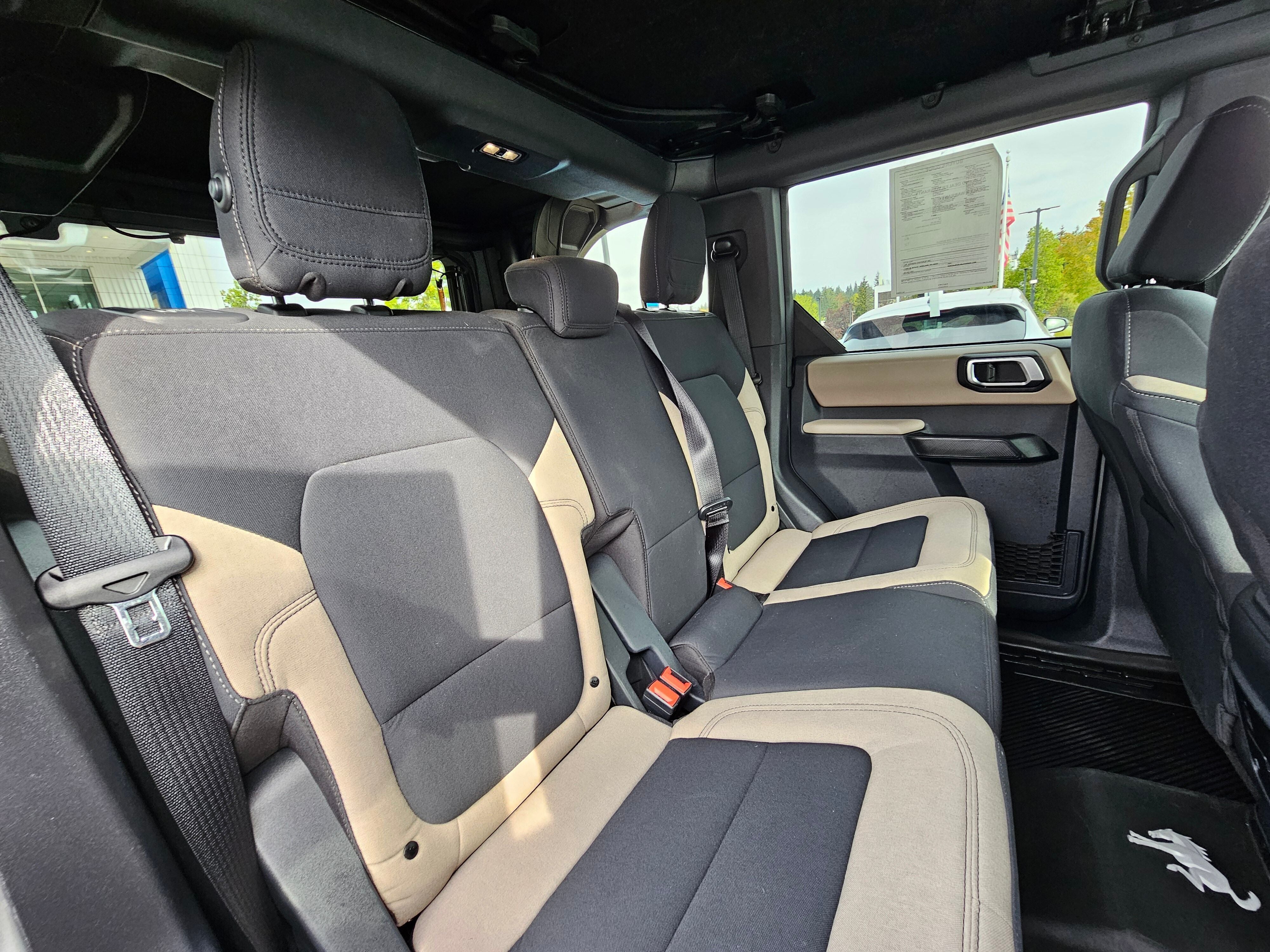 2021 Ford Bronco Base