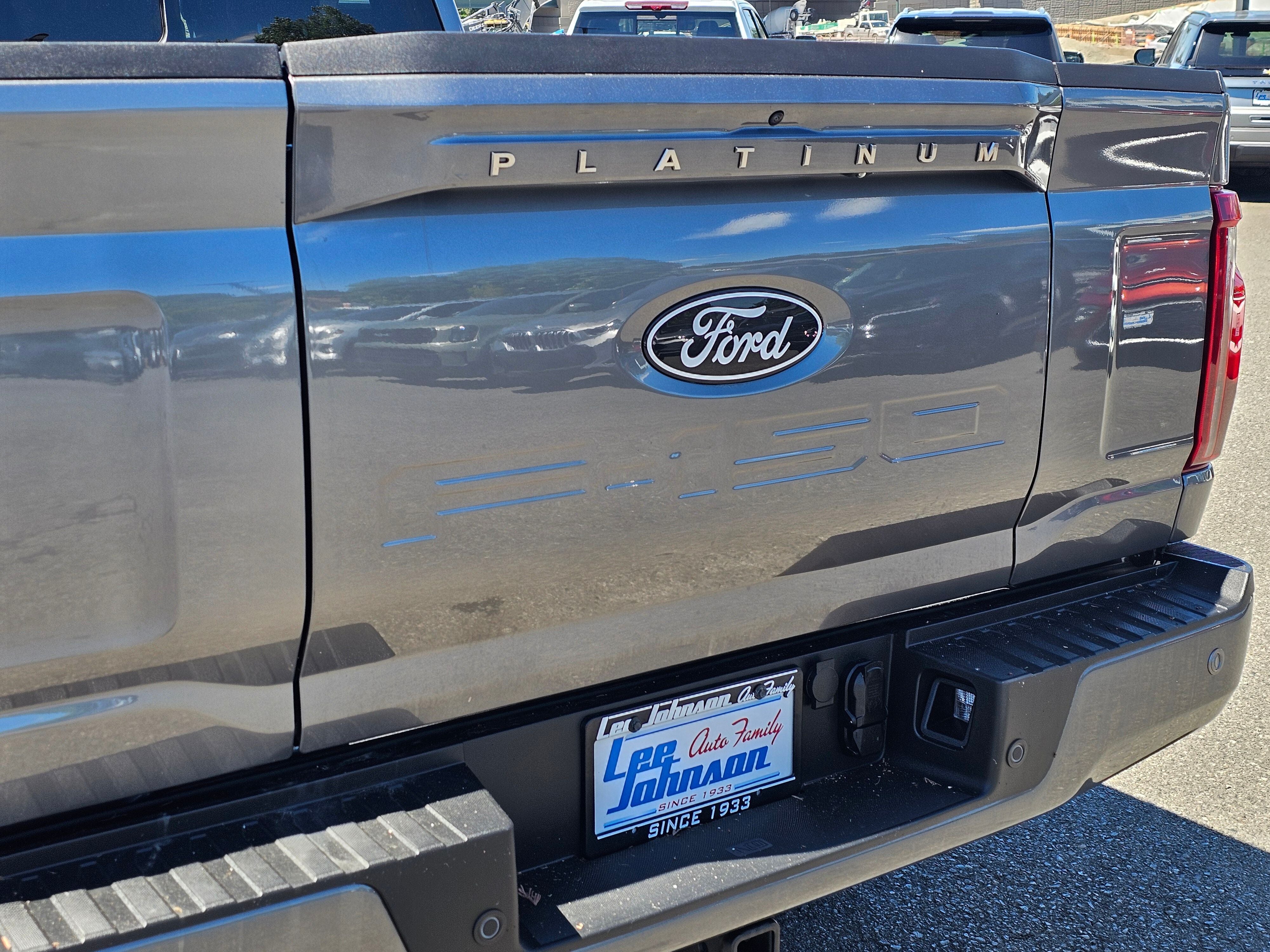 2025 Ford F-150 Platinum