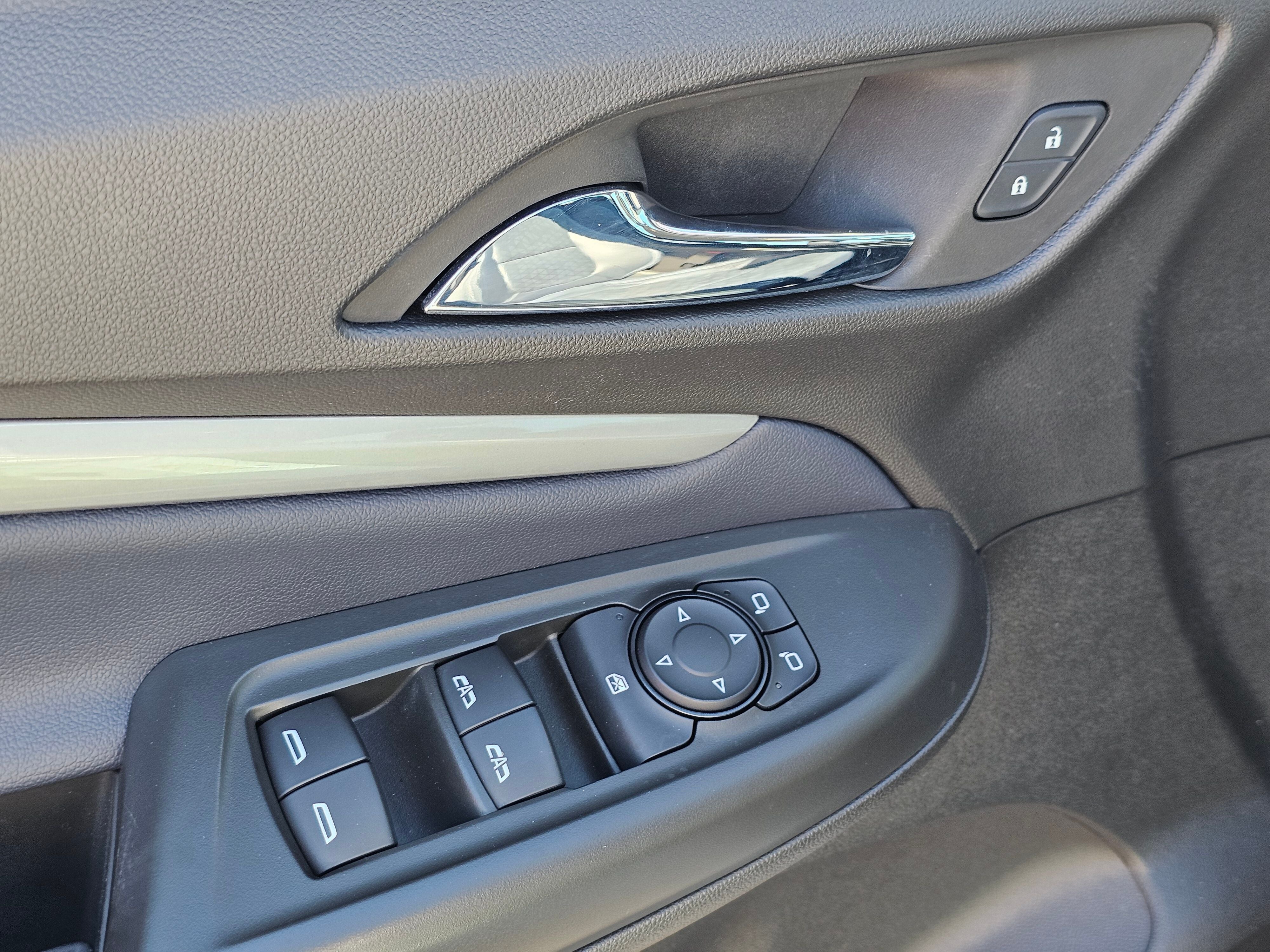 2023 Chevrolet Bolt EUV LT
