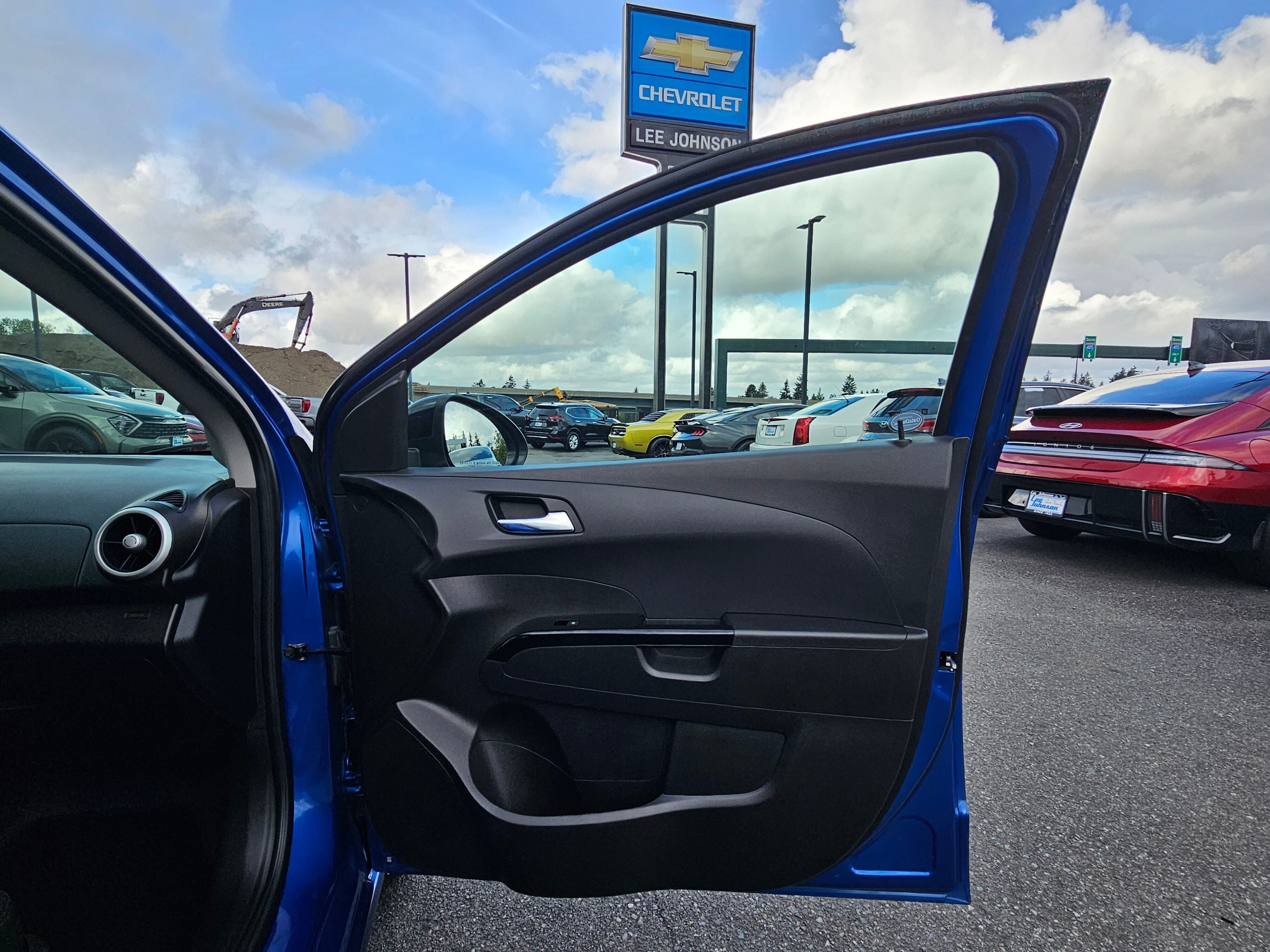 2016 Chevrolet Sonic RS