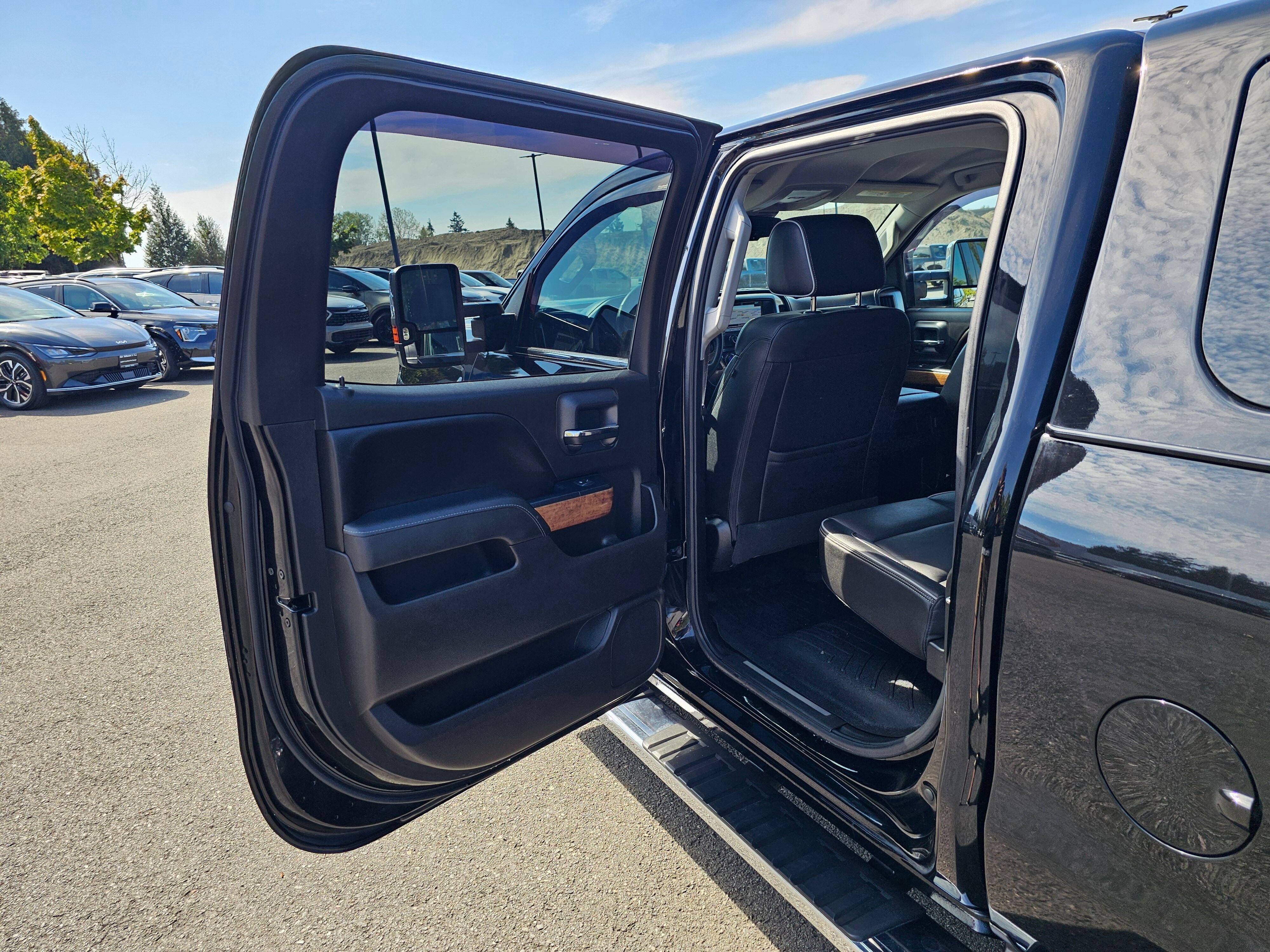 2017 Chevrolet Silverado 2500 HD High Country
