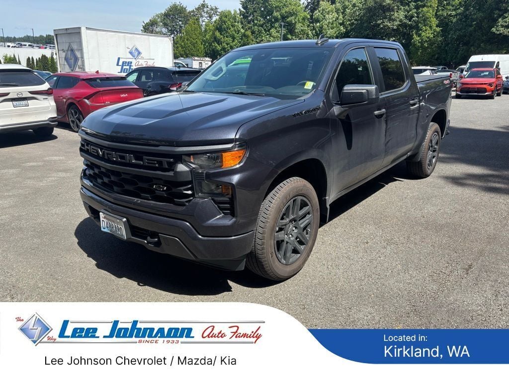 2023 Chevrolet Silverado 1500 Custom