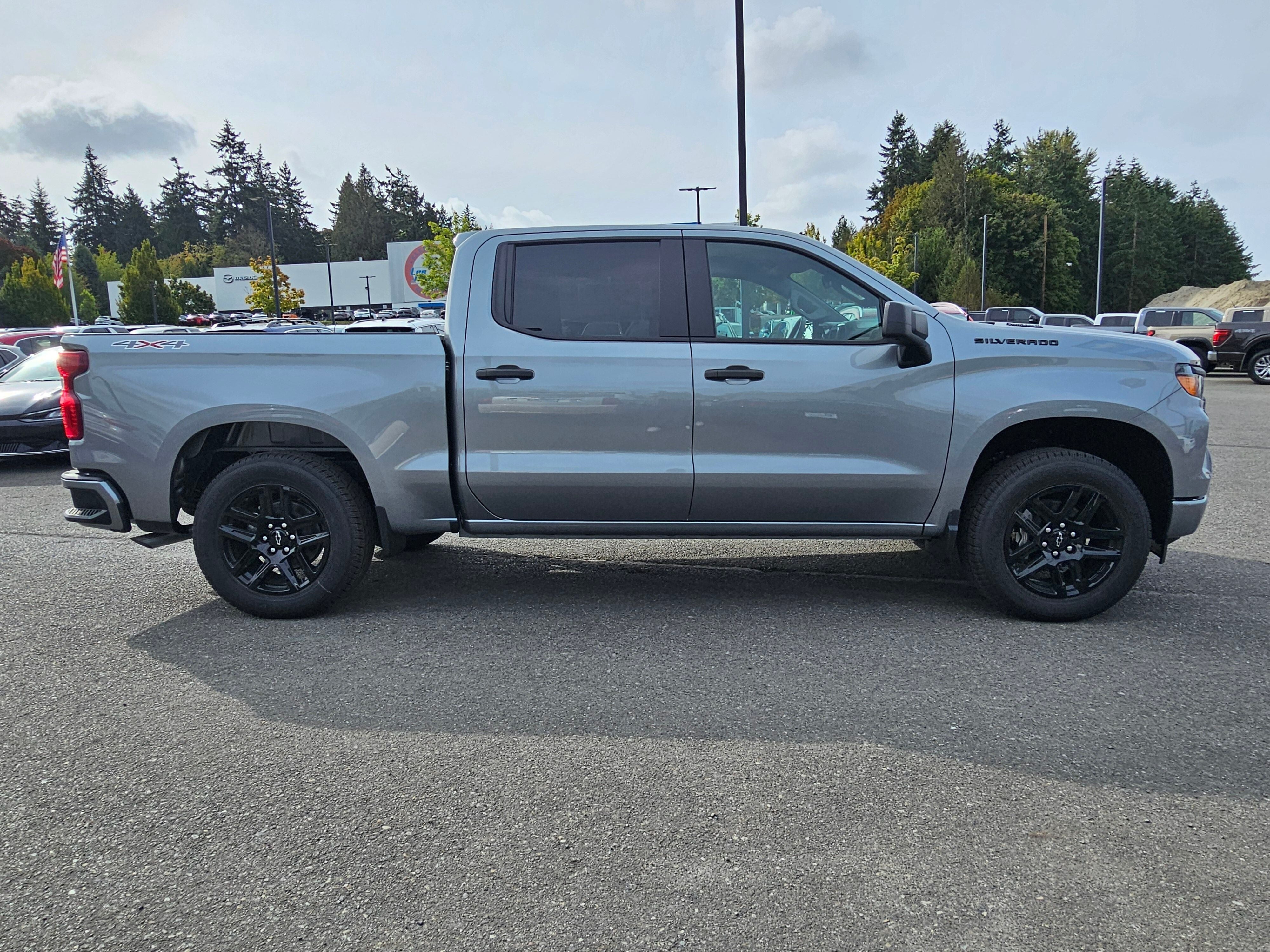 2026 Chevrolet Silverado 1500 Custom