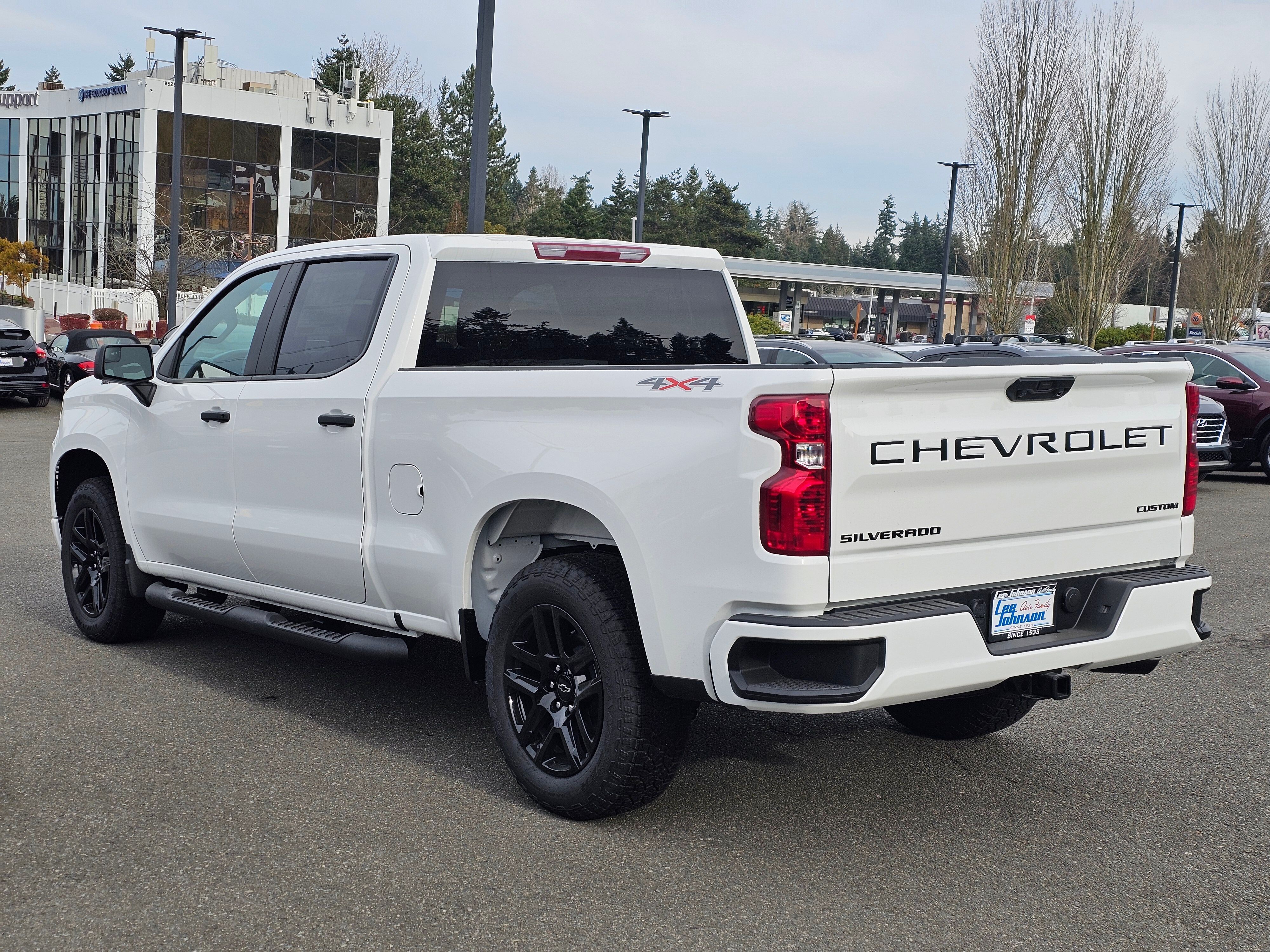 2026 Chevrolet Silverado 1500 Custom