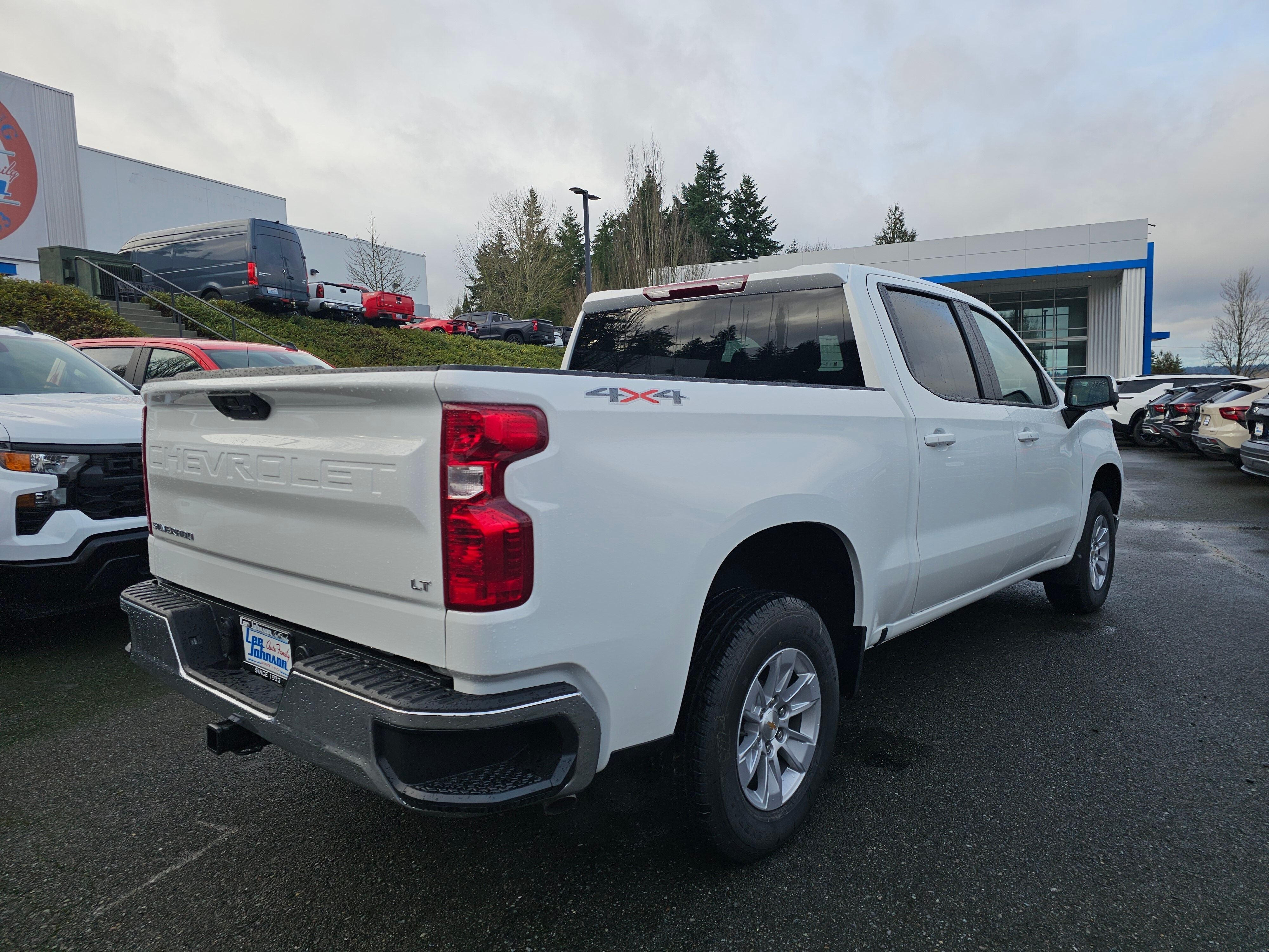 2026 Chevrolet Silverado 1500 LT