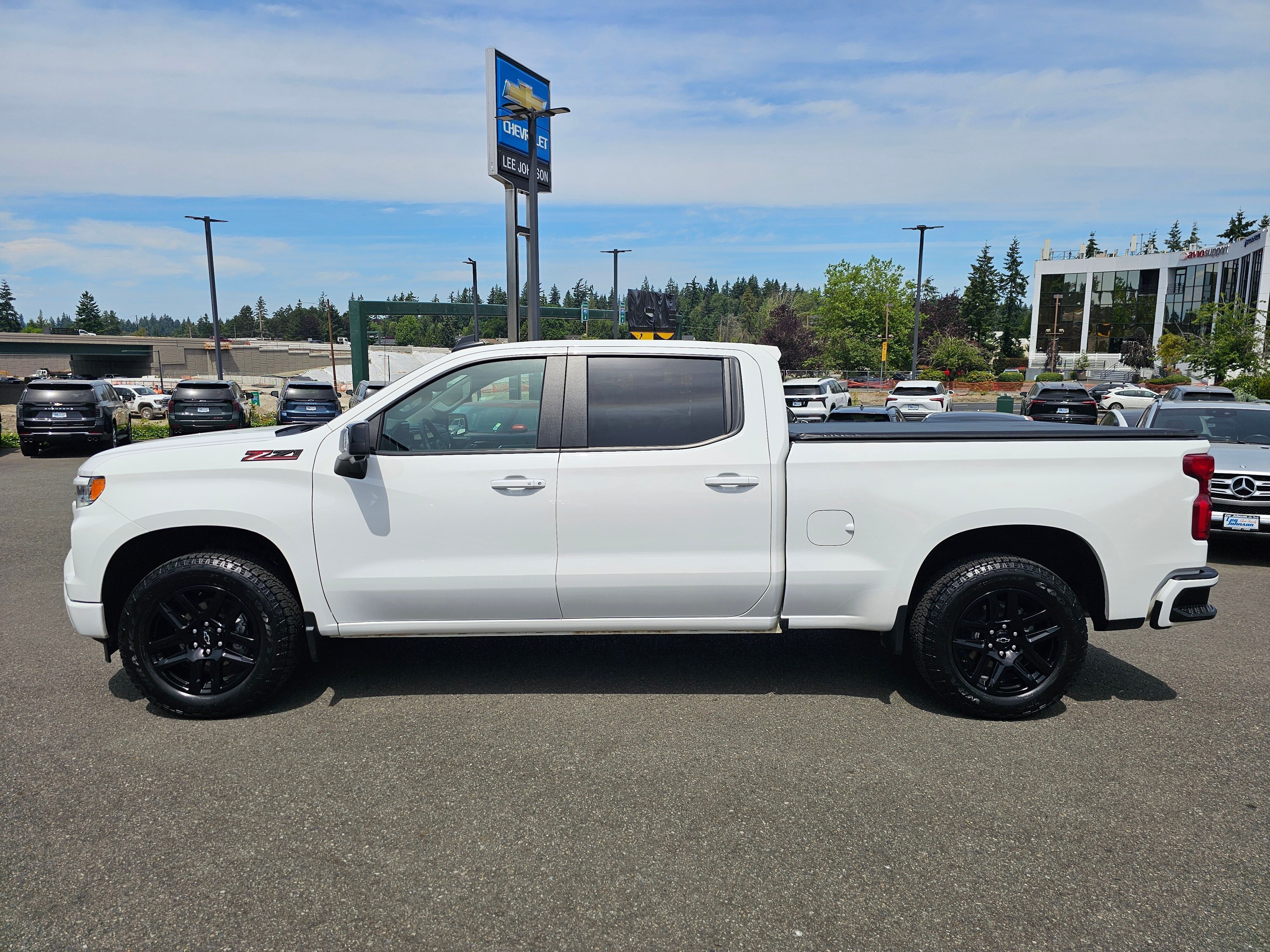 2024 Chevrolet Silverado 1500 RST
