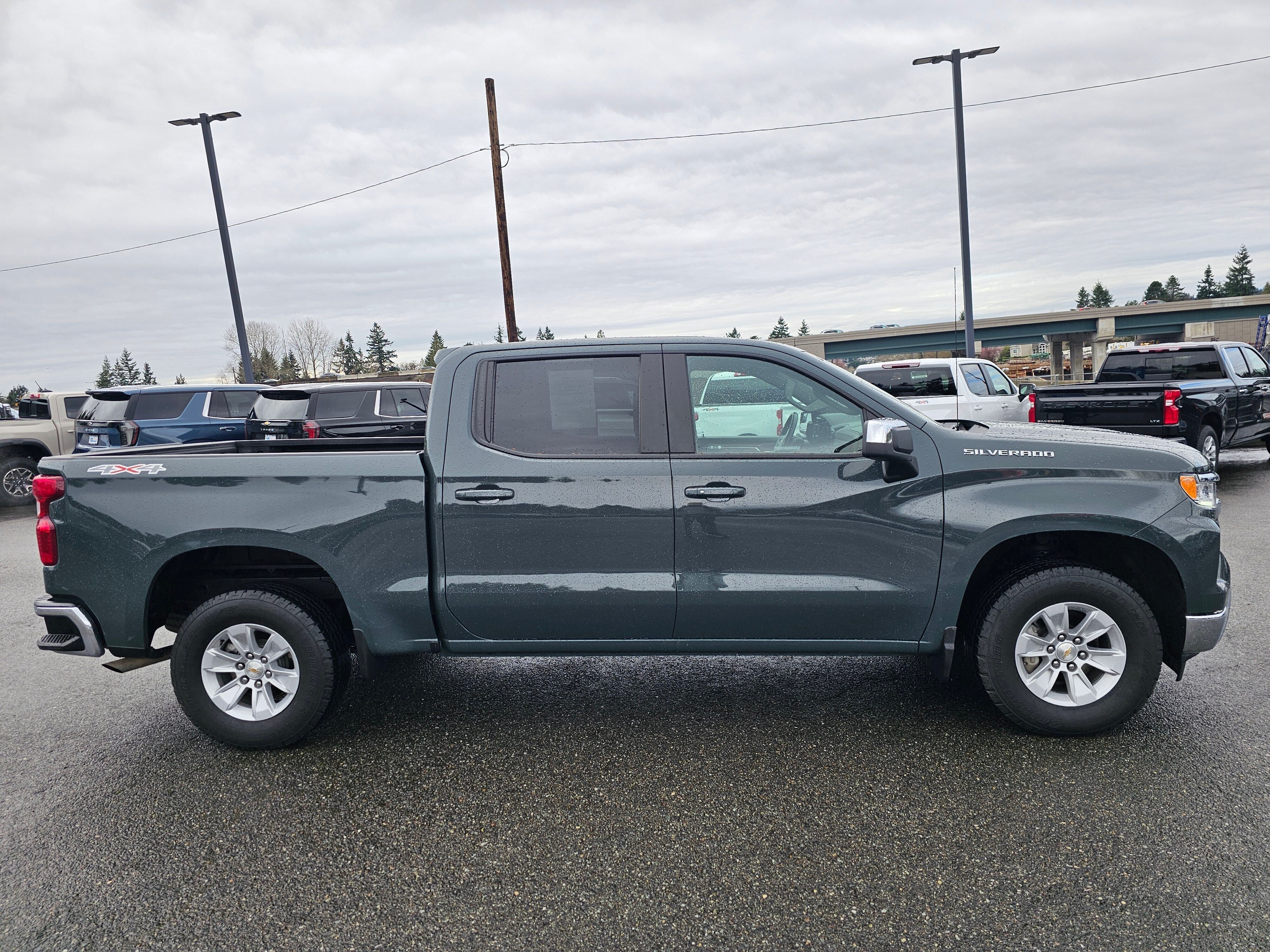 2025 Chevrolet Silverado 1500 LT