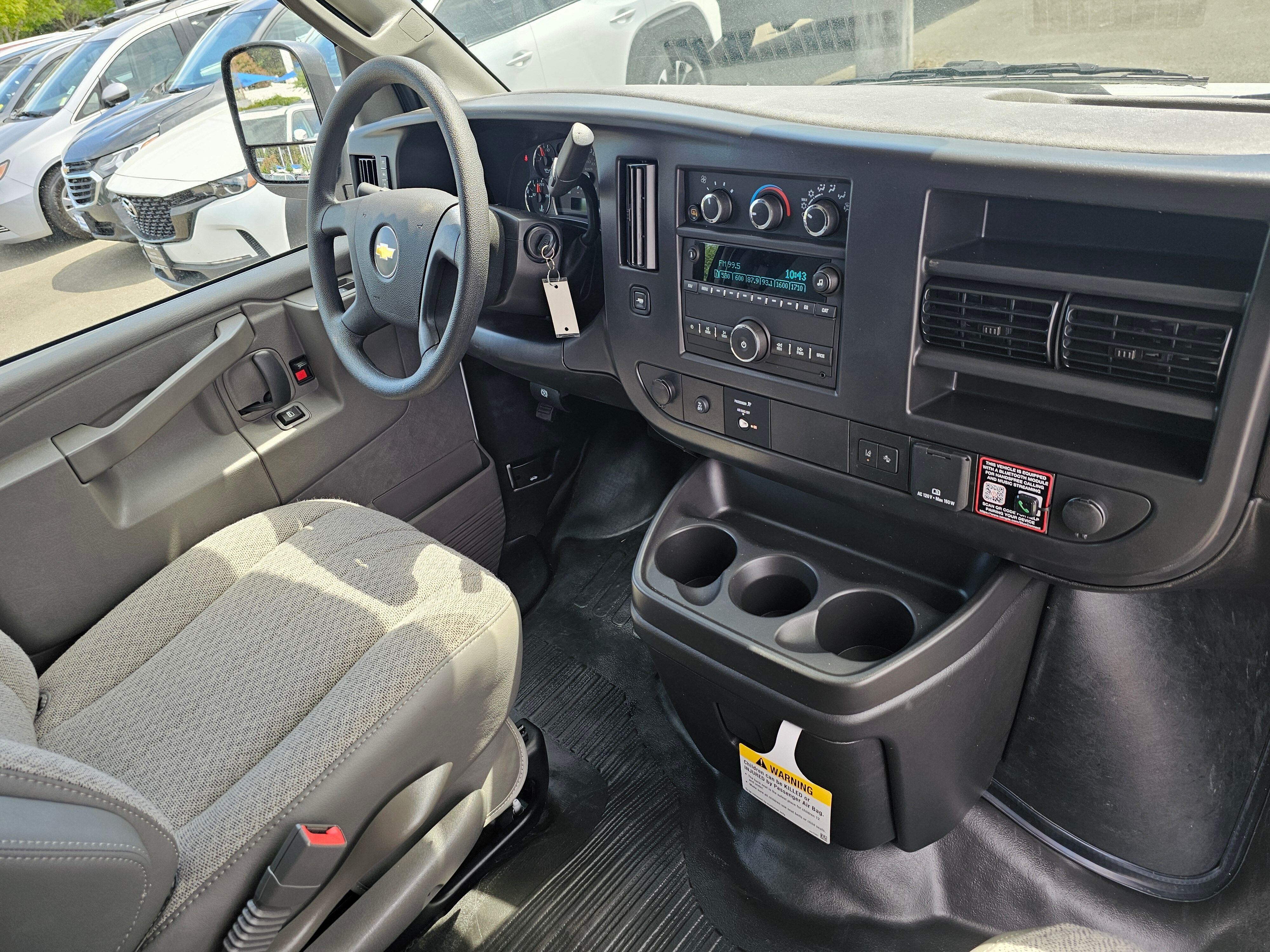 2026 Chevrolet Express Cargo WT