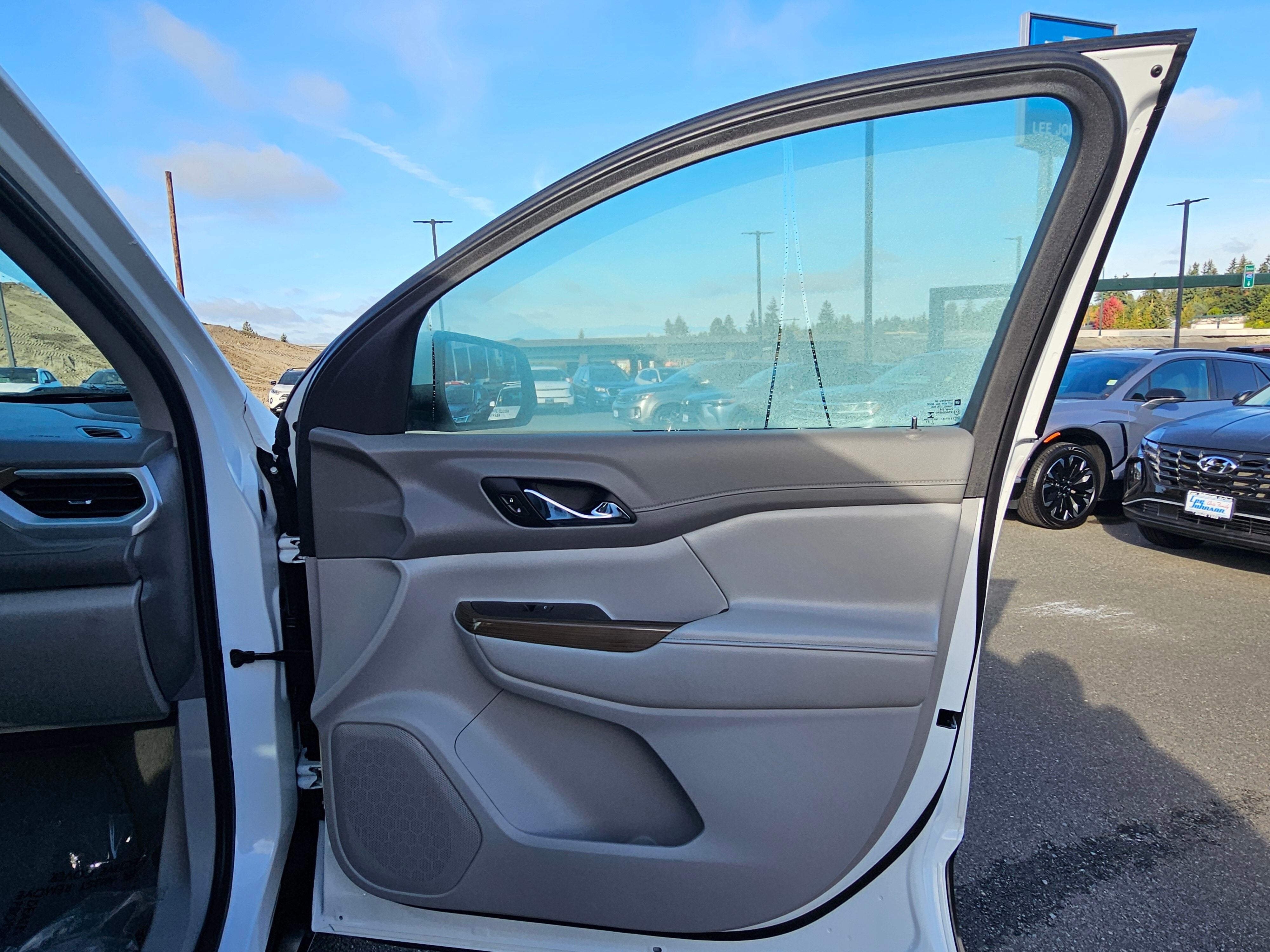 2019 GMC Acadia SLE