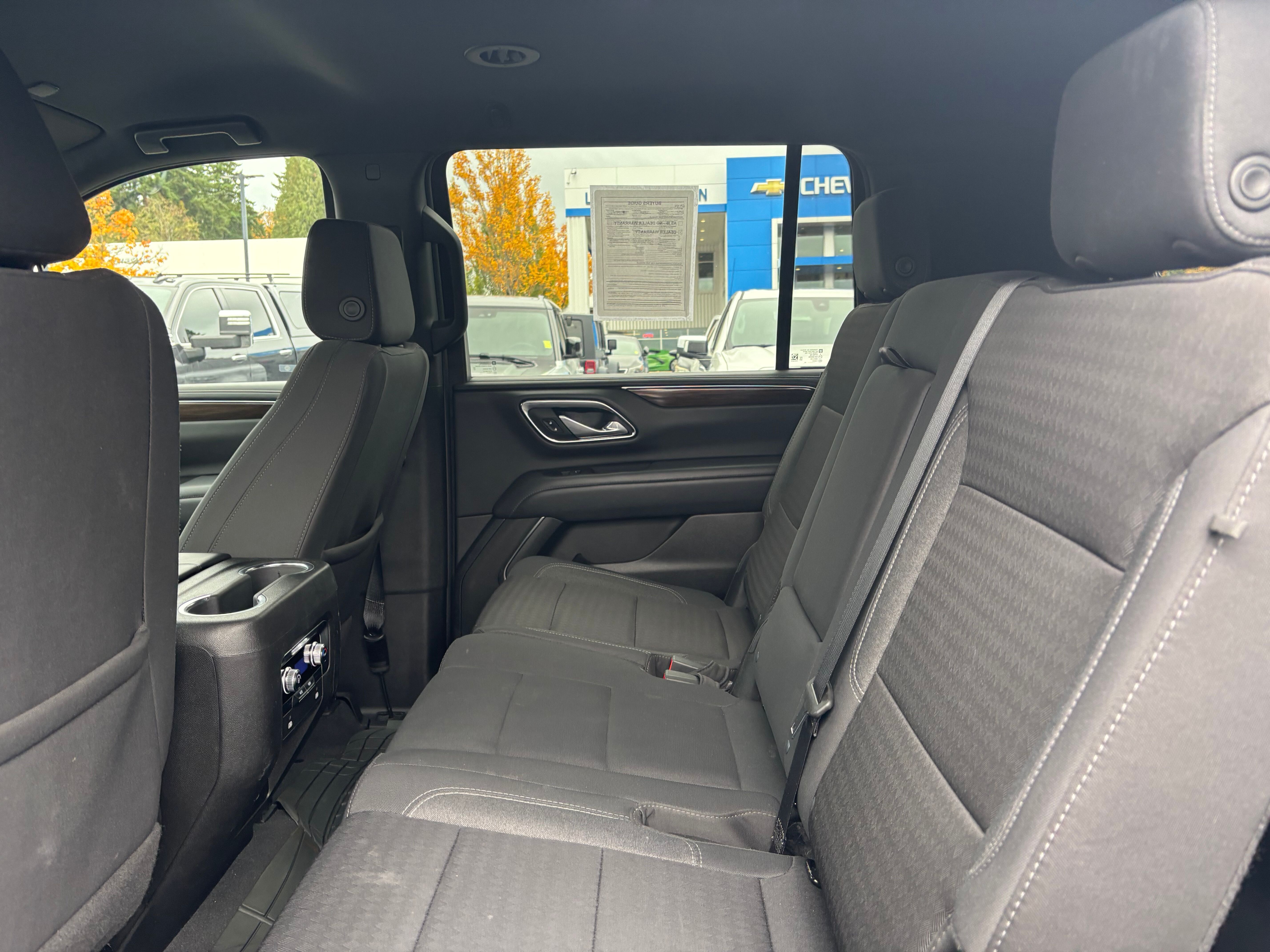 2024 GMC Yukon XL SLE