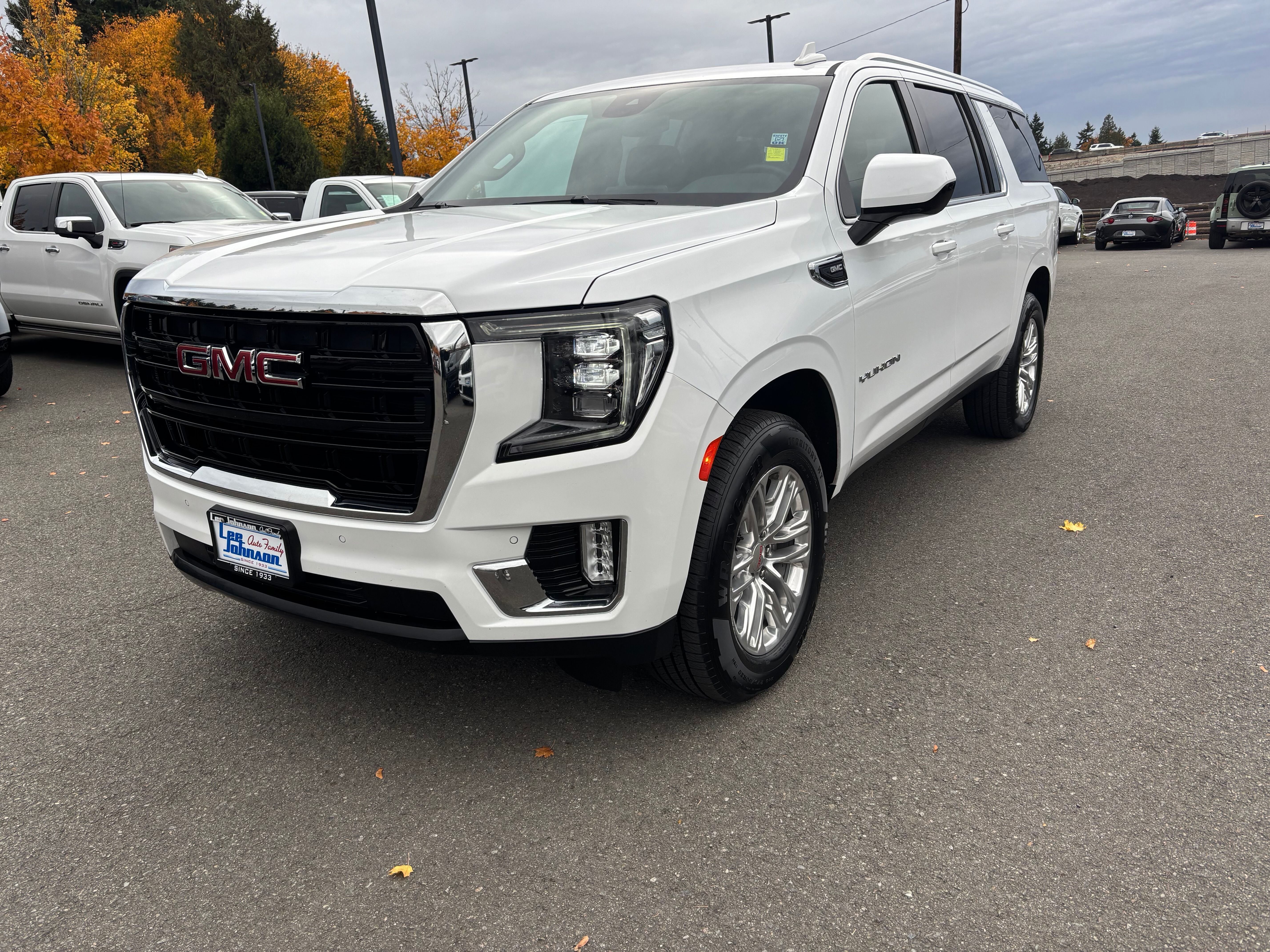 2024 GMC Yukon XL SLE