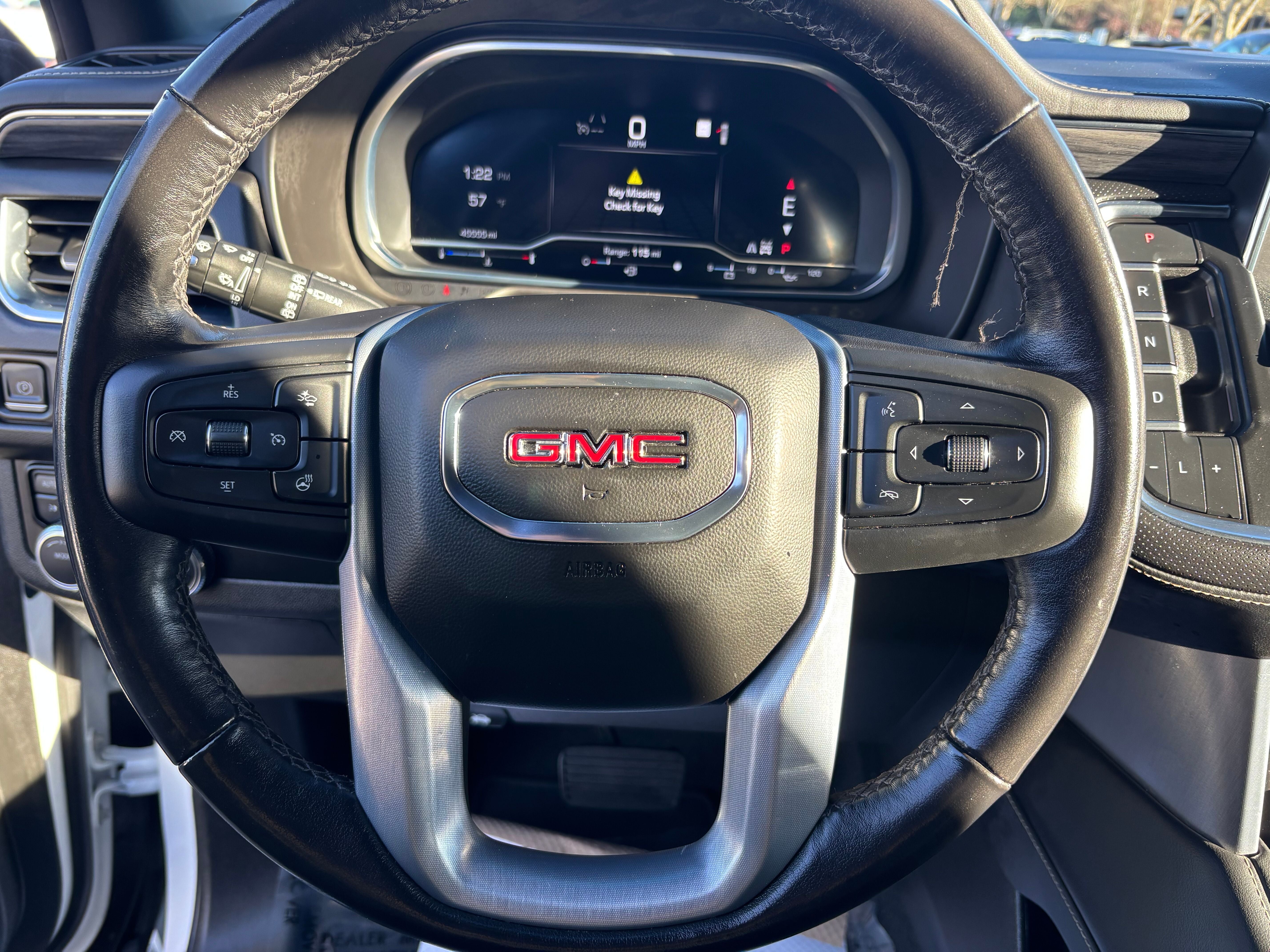 2022 GMC Yukon XL SLT