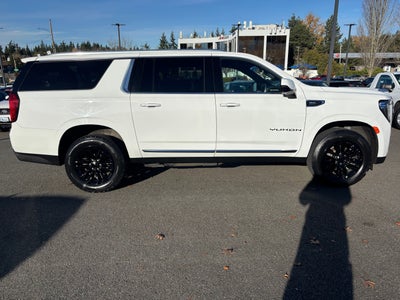 2022 GMC Yukon XL SLT