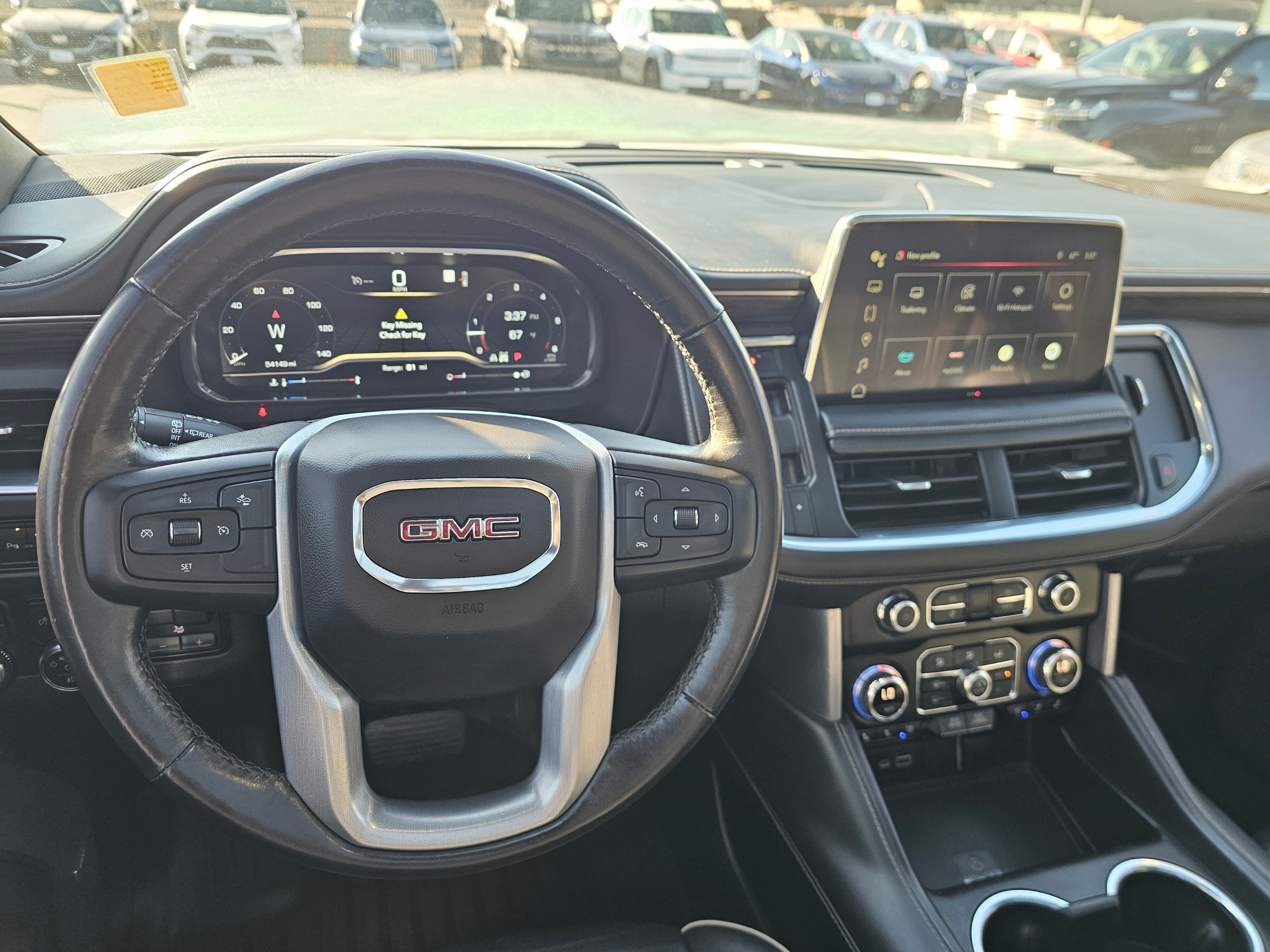 2022 GMC Yukon XL SLT