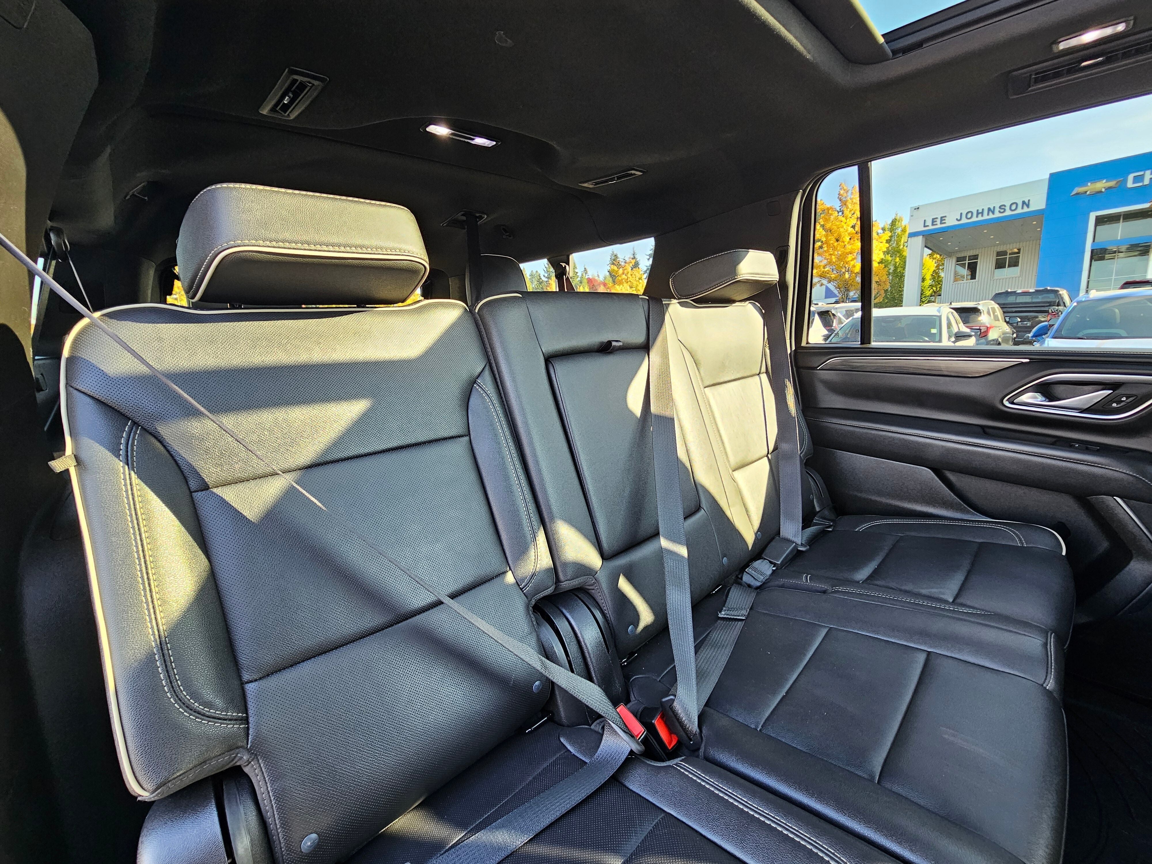 2022 GMC Yukon XL SLT