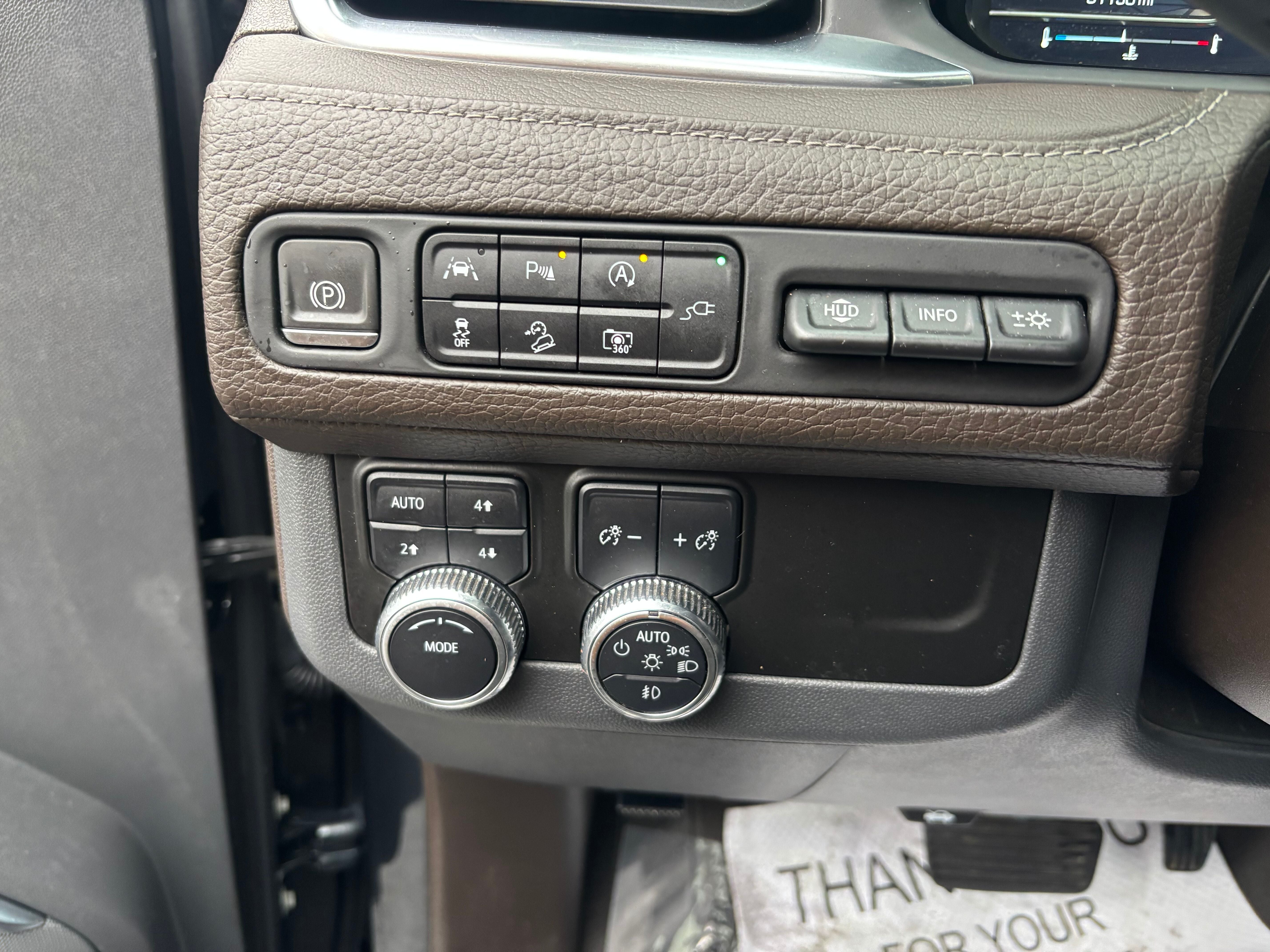 2022 GMC Yukon XL Denali