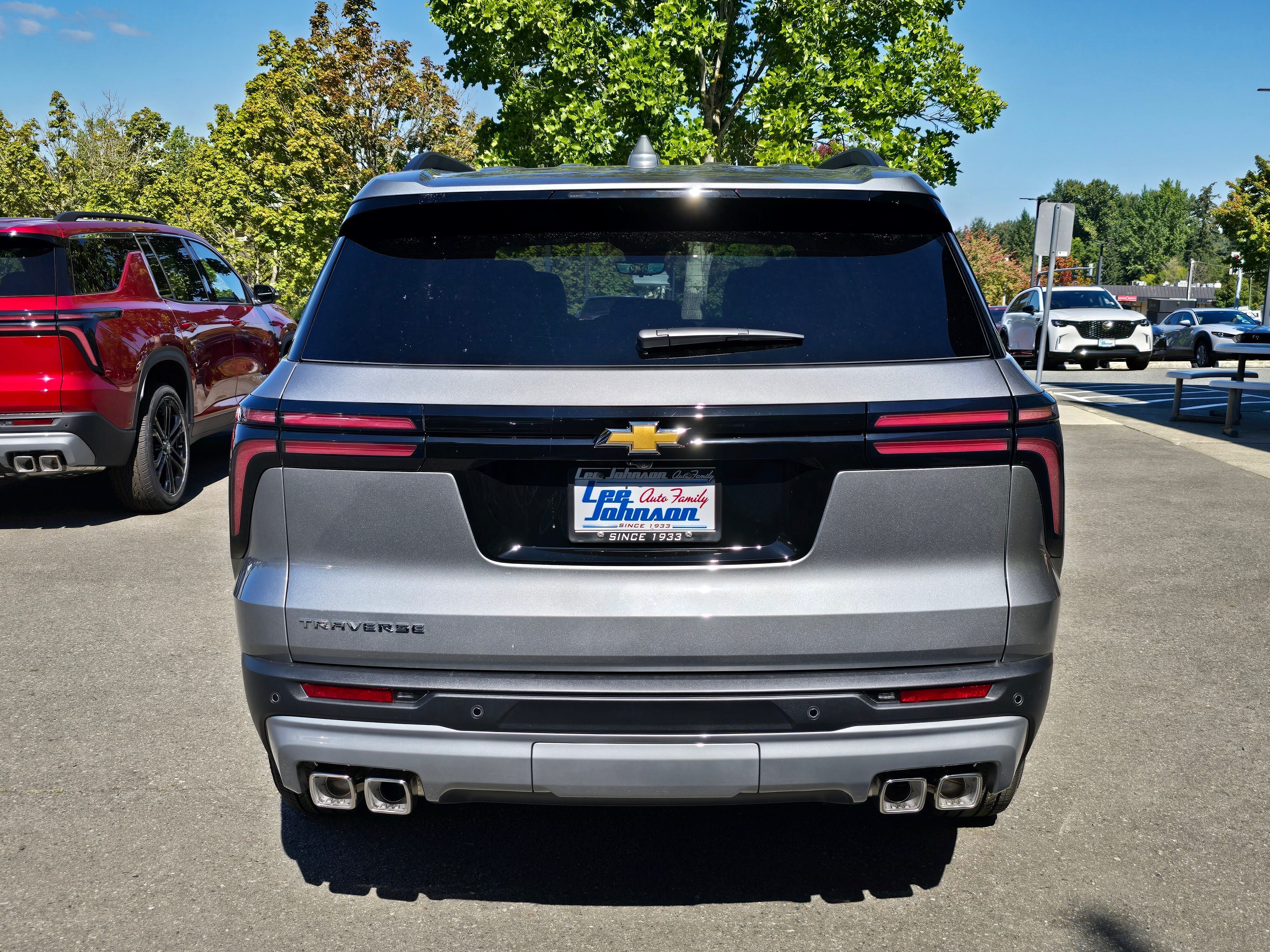 2027 Chevrolet Traverse LT