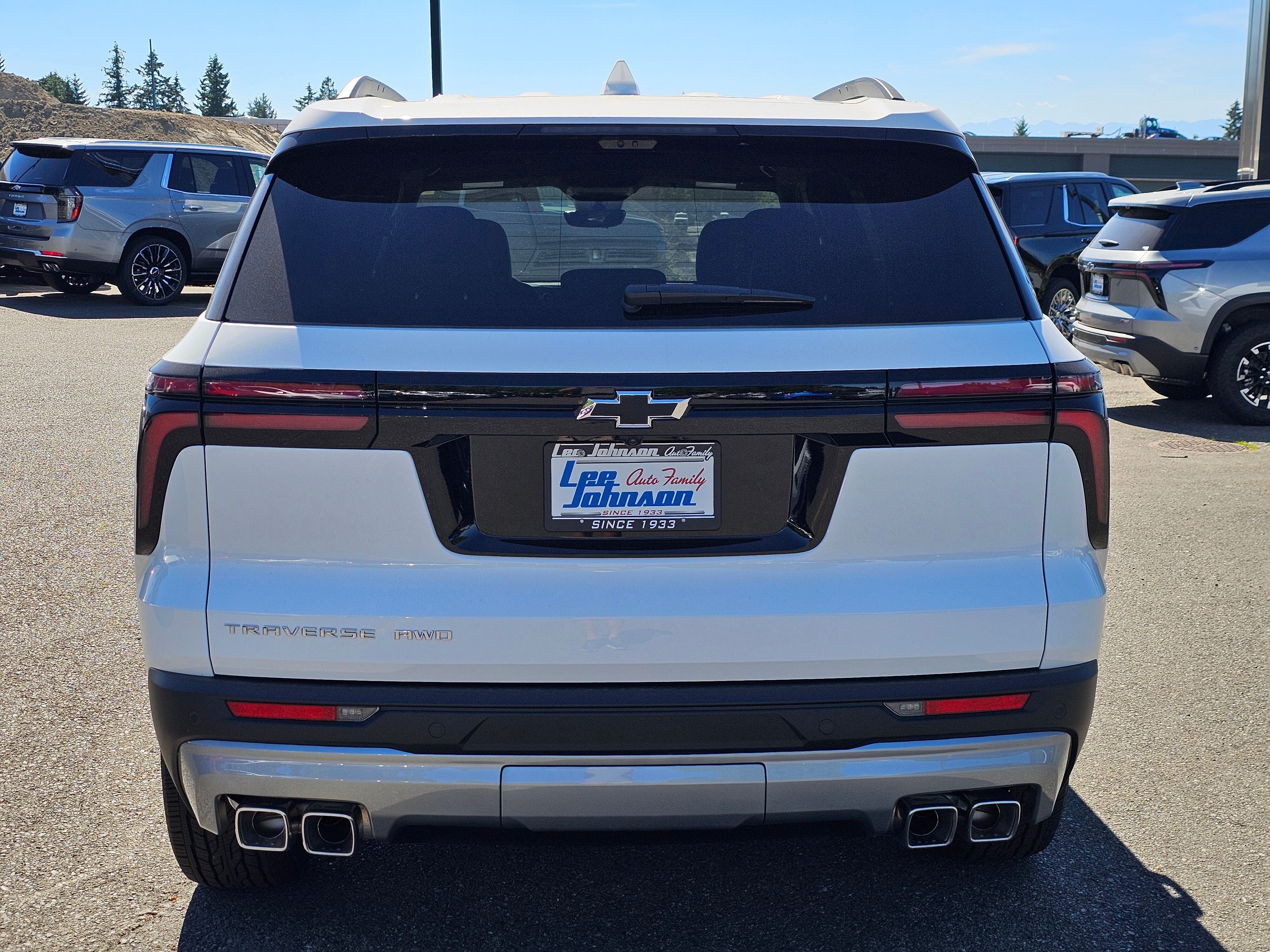 2026 Chevrolet Traverse LT