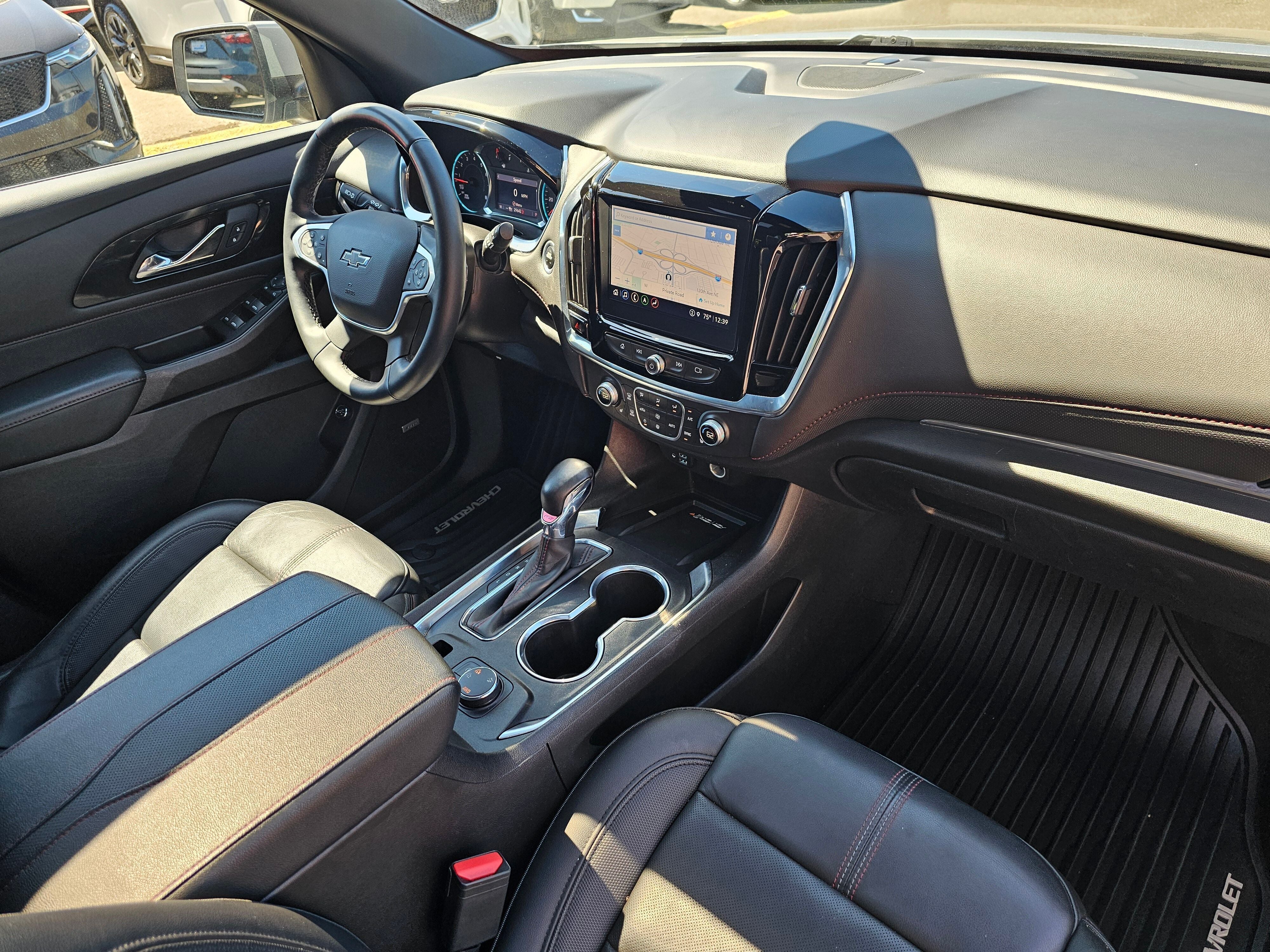 2023 Chevrolet Traverse RS