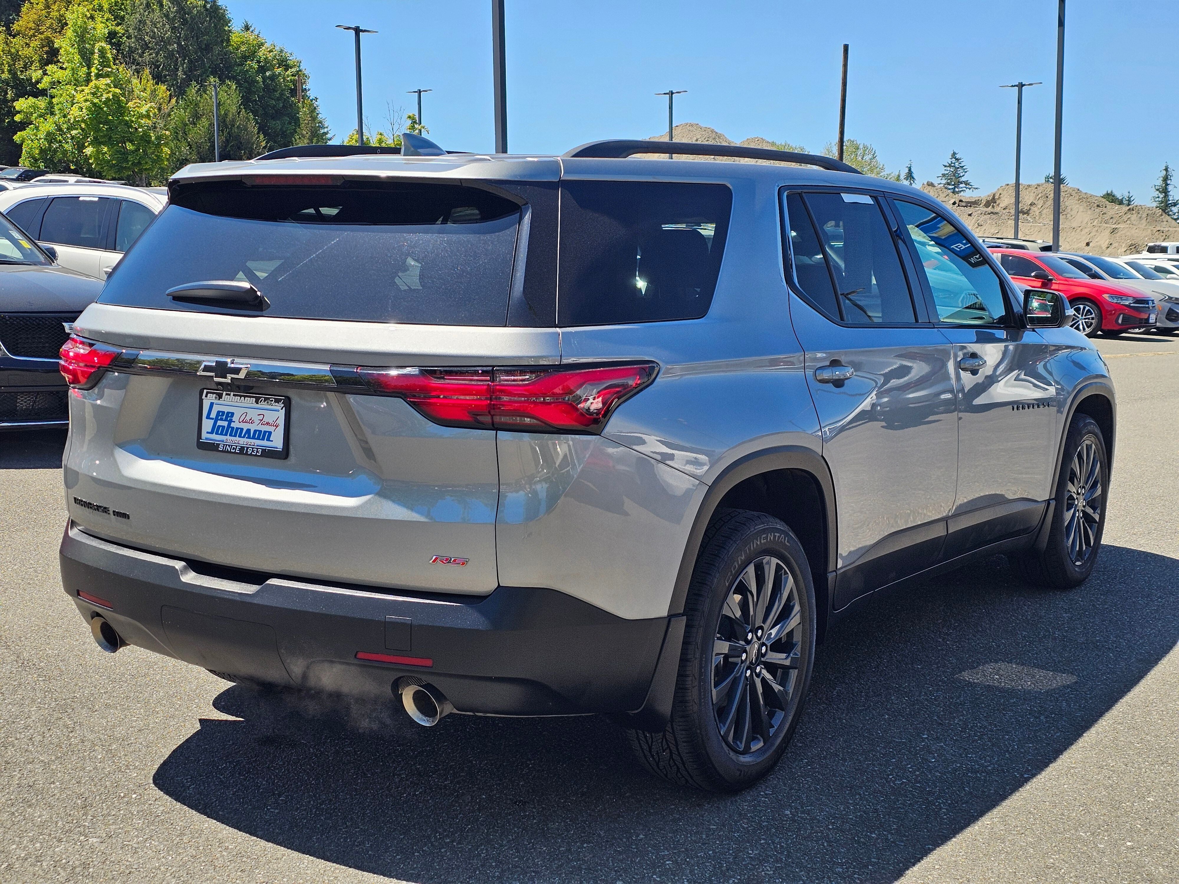 2023 Chevrolet Traverse RS