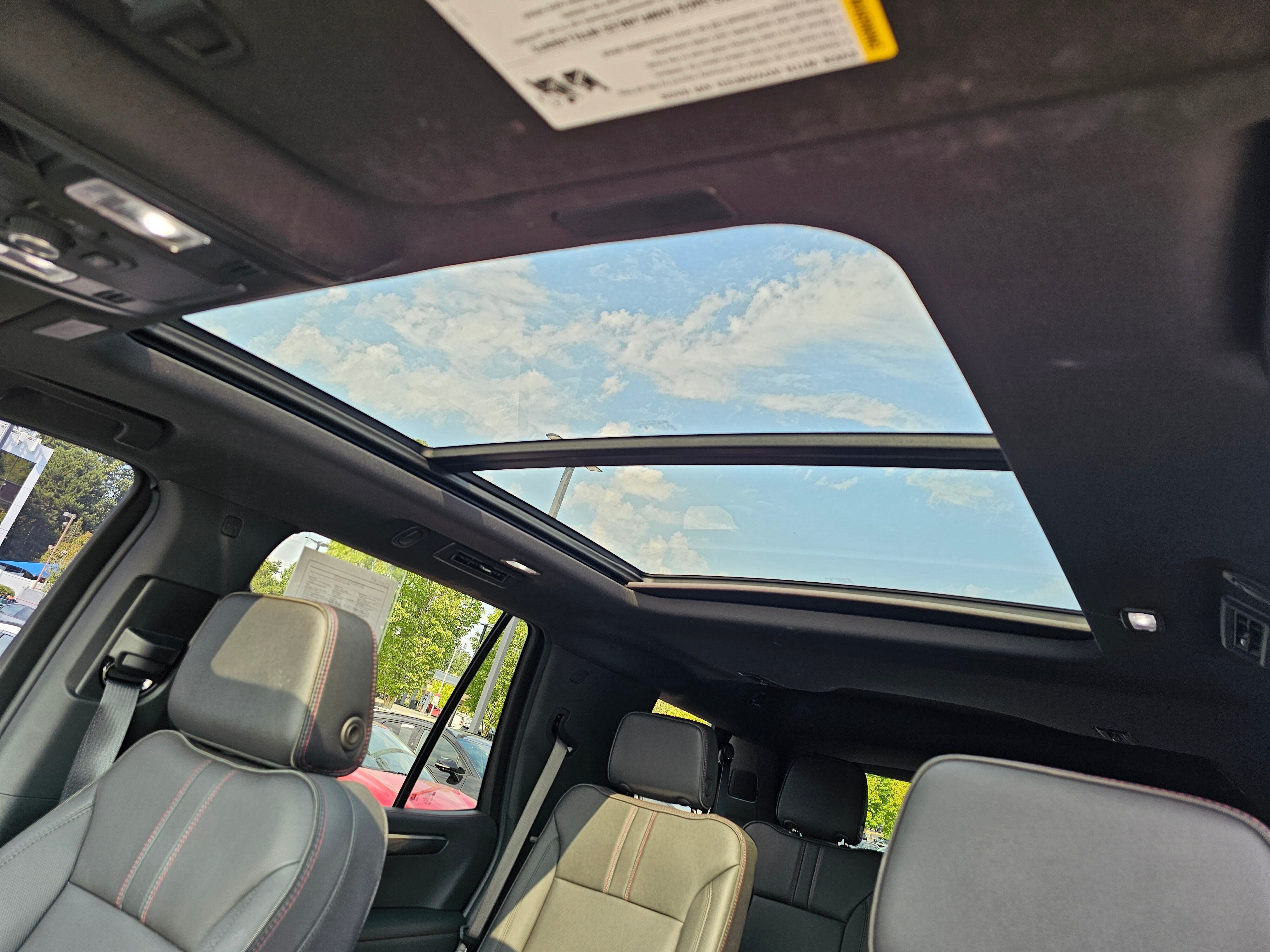 2025 Chevrolet Tahoe RST