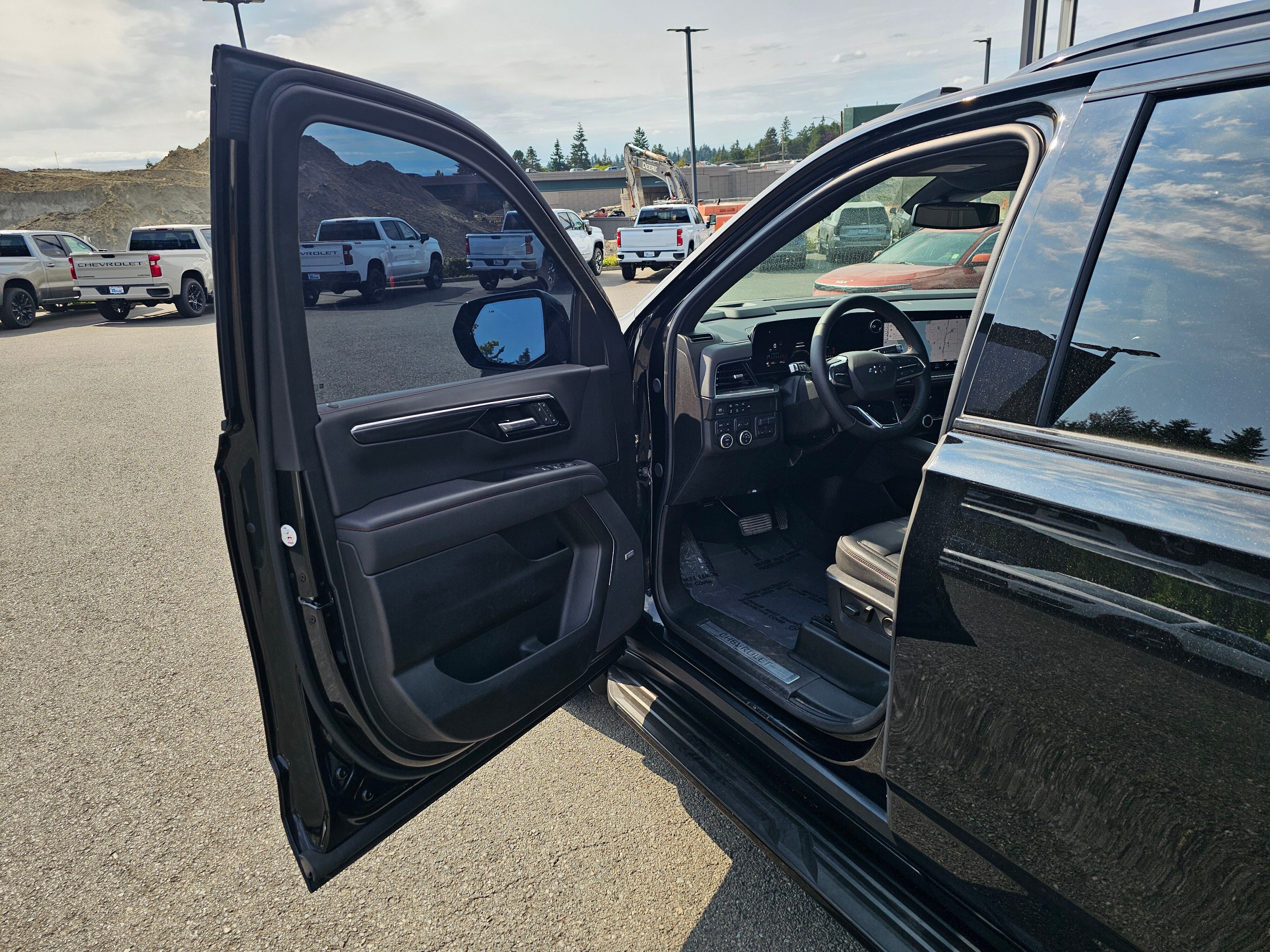 2025 Chevrolet Tahoe RST