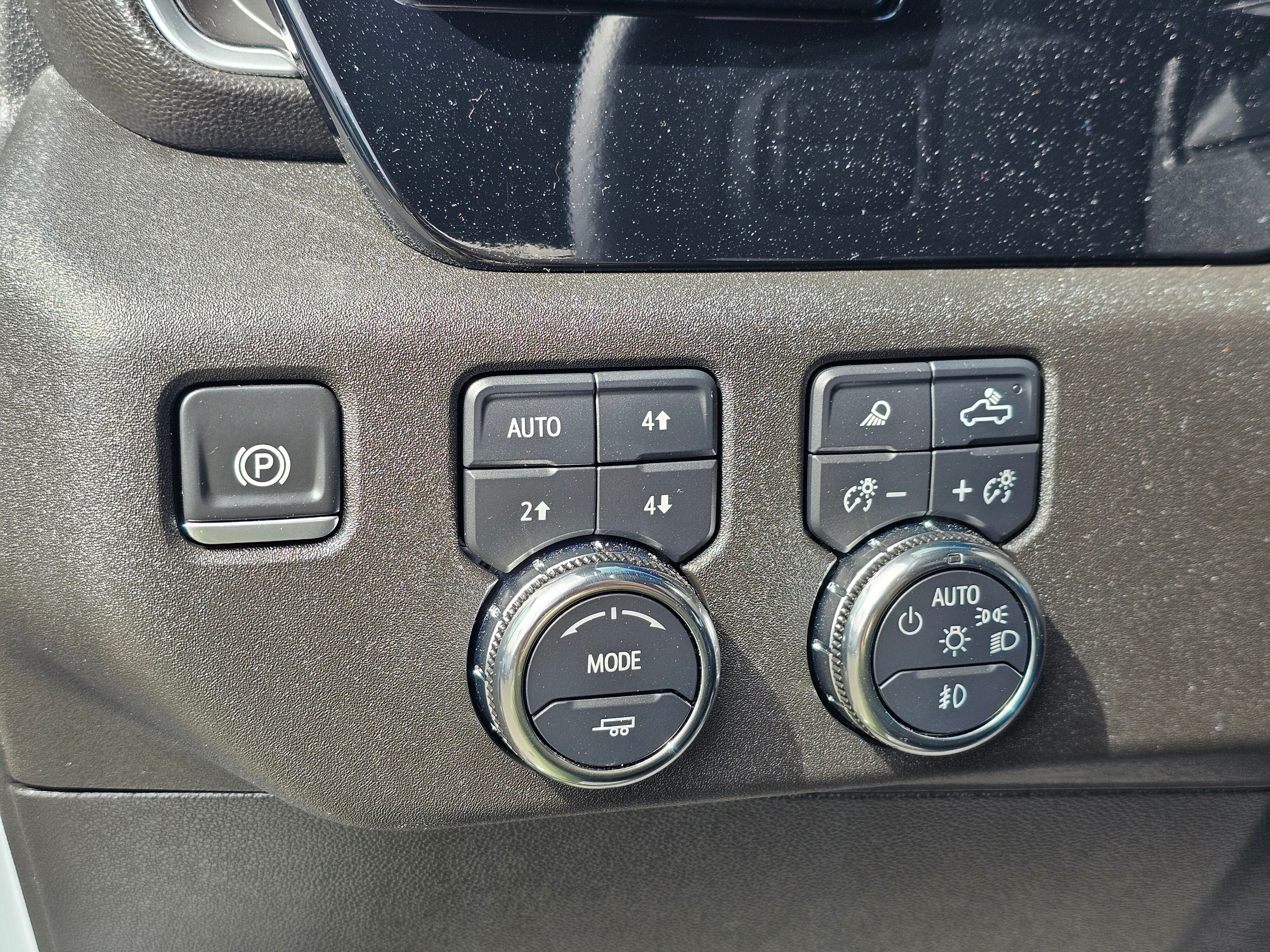 2025 GMC Sierra 3500 HD SLT