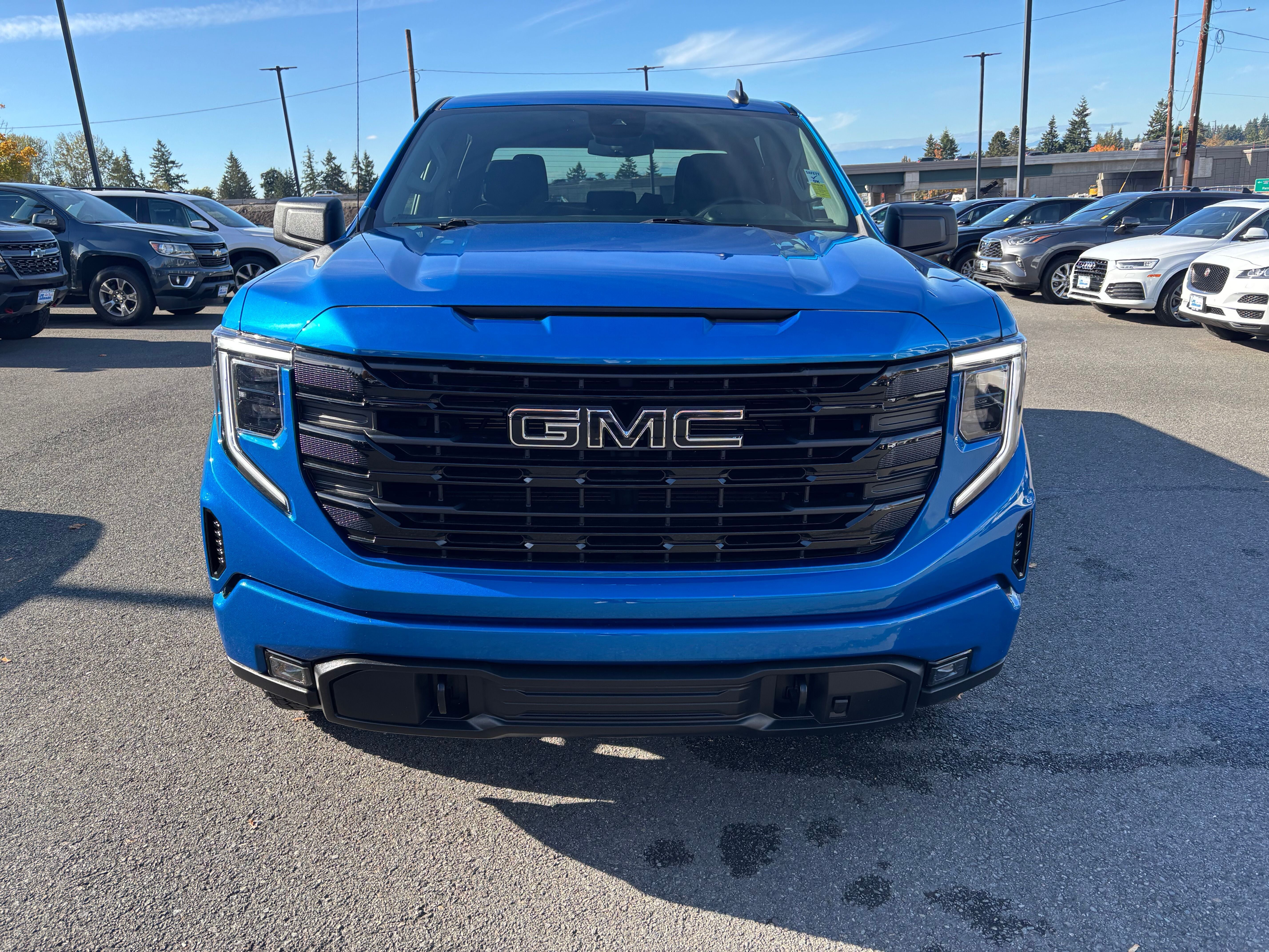 2024 GMC Sierra 1500 Elevation