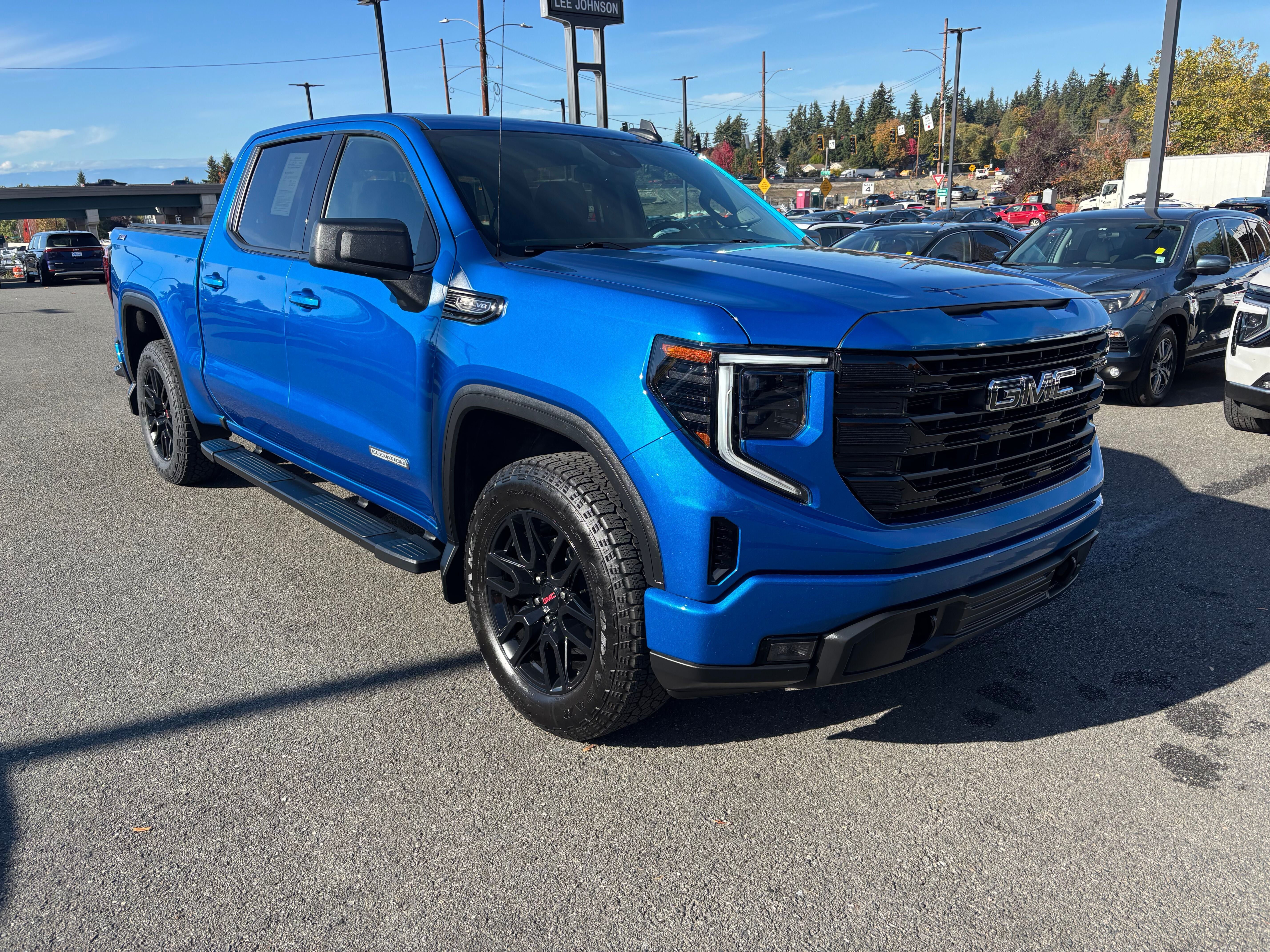 2024 GMC Sierra 1500 Elevation