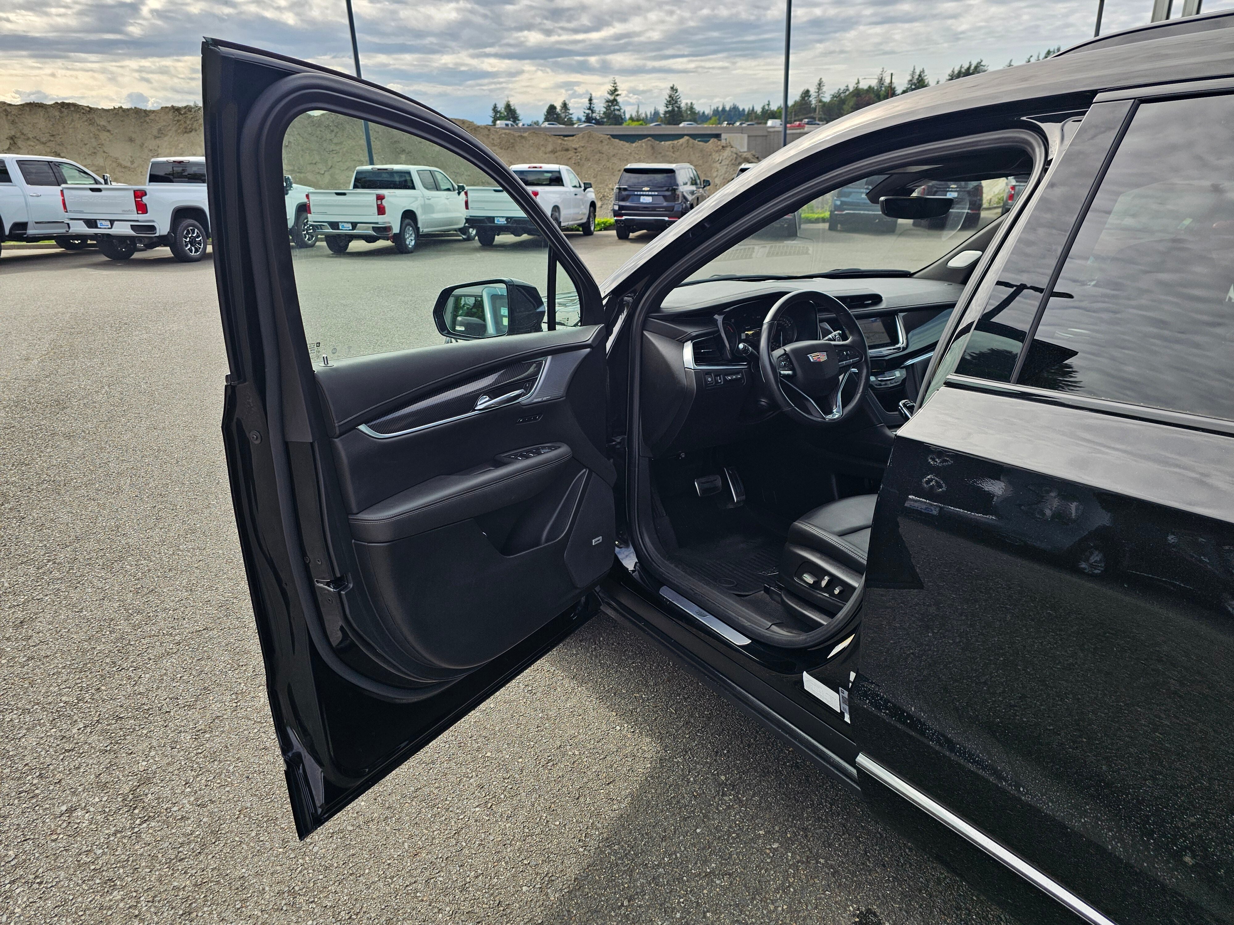 2024 Cadillac XT6 Sport