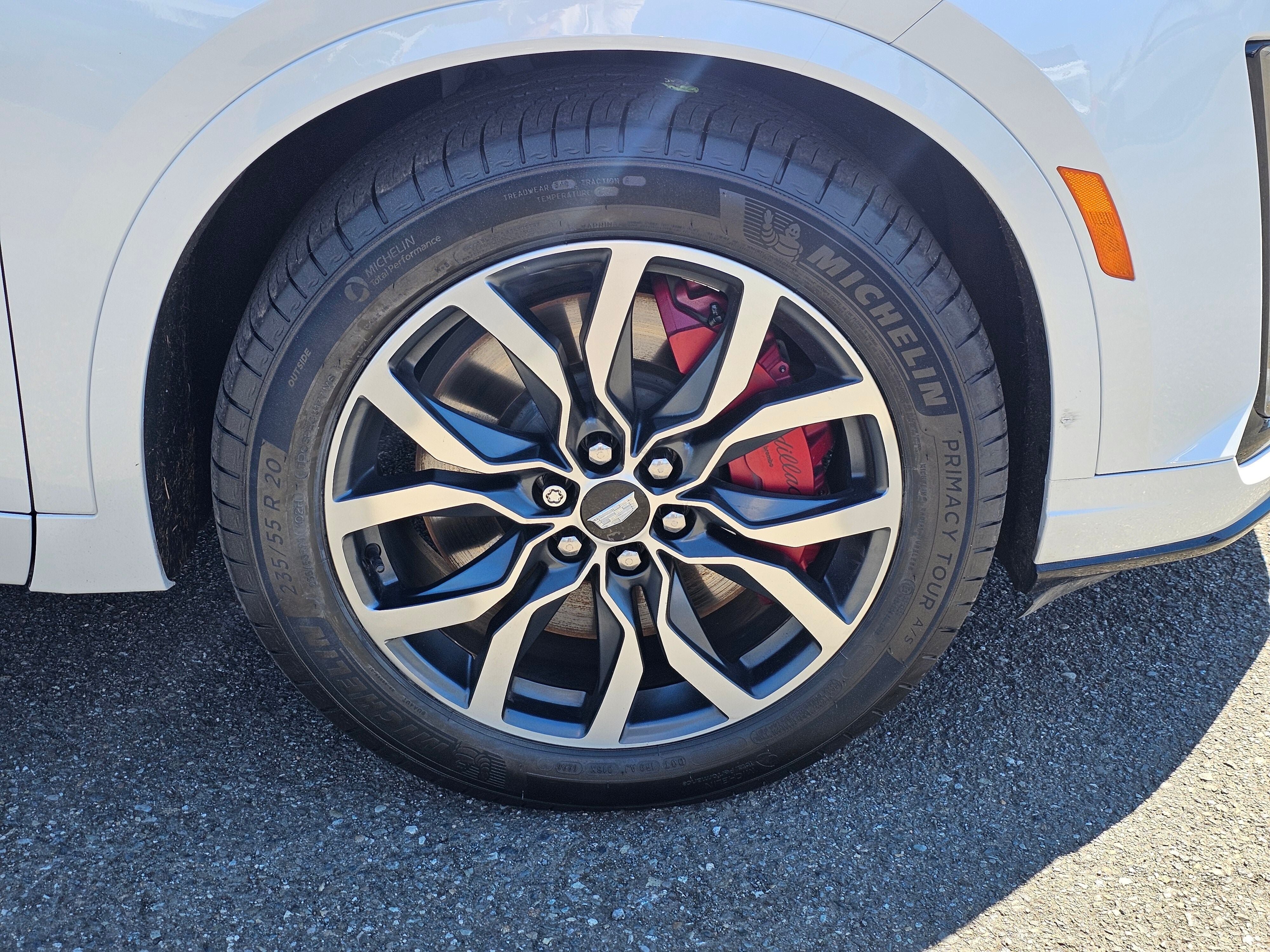 2022 Cadillac XT6 Sport